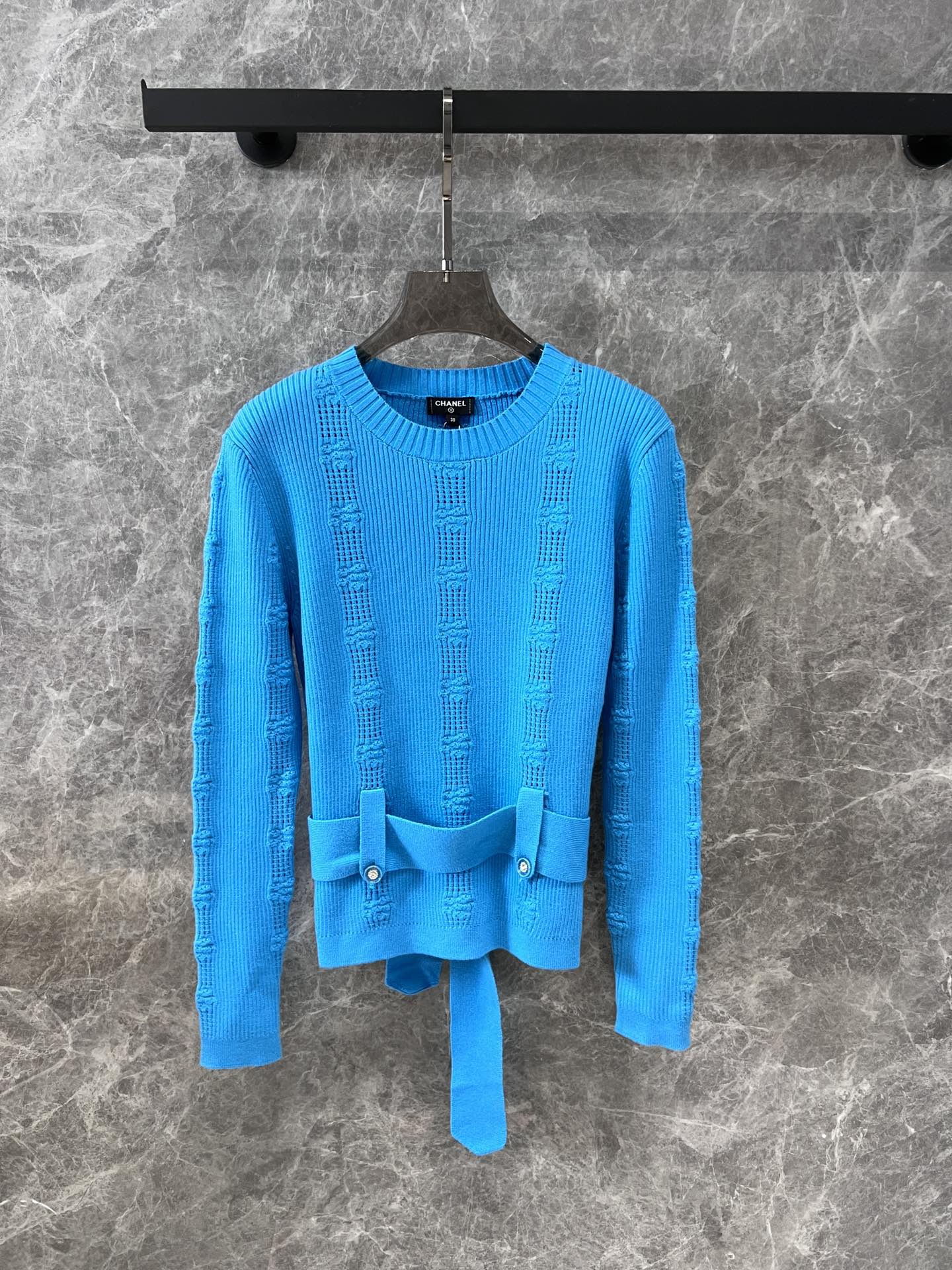 High-quality Women’s Clothes: Chane* 24FW Collection Featuring Belts and Sweaters