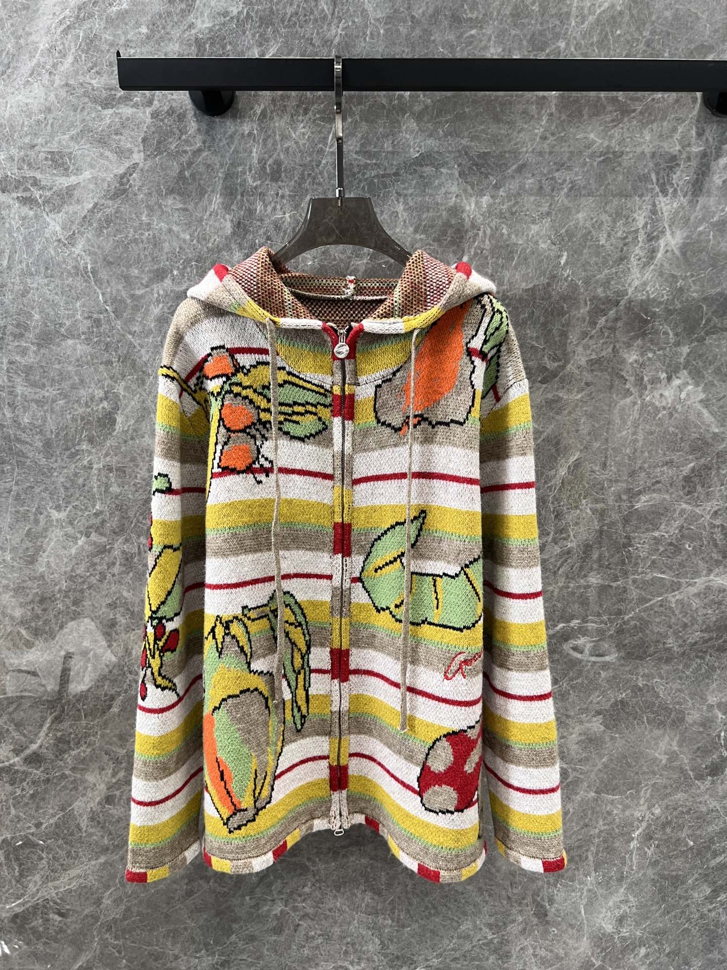 High-Quality Women’s Dress with Exclusive Details for Autumn Winter Fashion. - 图片 1