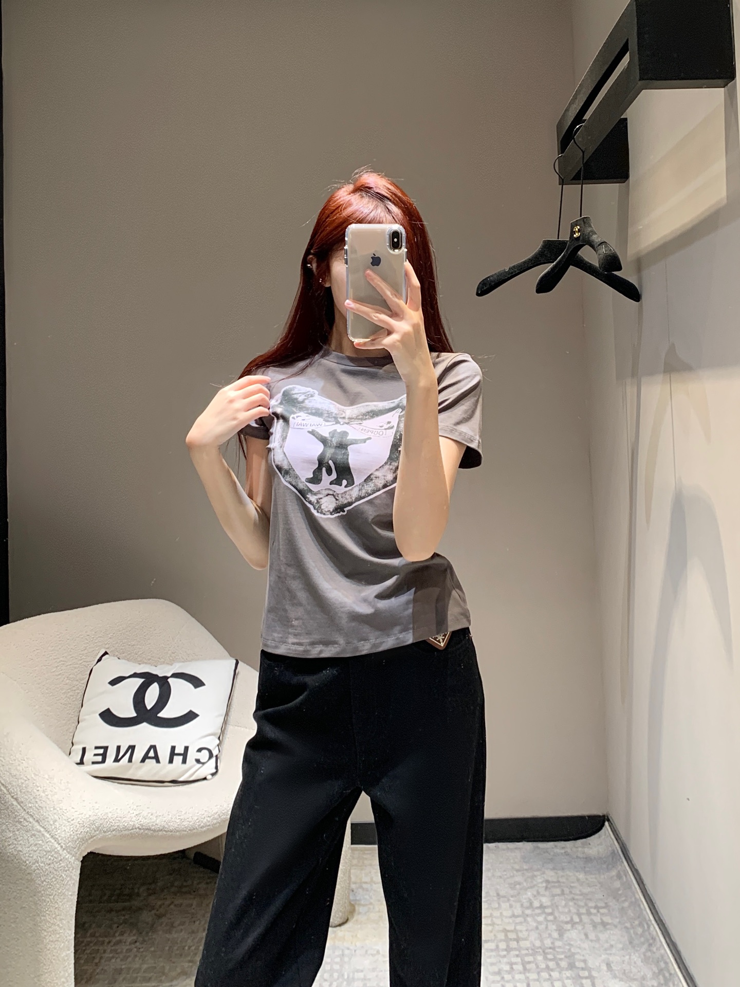 NO:308671,Open yy 25Ss early spring new style, love graffiti printed slim fit short-sleeved T-shirt | Exclusive high-end production!  The sexy and close-fitting style shows off the figure and the upper body is really super elegant and nice!  The must-have items for fashionable essence. Details. The comfort is all about the beautiful and casual combination that is visible to the eyes online!  Super versatile~ It’s so fashionable and beautiful that it’s so beautiful. It’s so good to wear and not picky about people. Babies, hurry up and take action!  Spot sale /S/M/L, T-shirt,tees,t-shirt,alexander wang19860909批open yy 25Ss早春新款 爱心涂鸦印花修身版短袖T恤丨独家高版出品！ 充满小性感的贴身版型尽显身材上身真的超级显气质质感超nice！时髦精必收单品 细节 舒适感通通在线入眼可见的好看随意搭配都很可！超级百搭～简直整个爱住洋气又好看 好穿不挑人 宝宝们赶快行动起来吧！现货发售/S/M/L,,T-shirt,tees，t-shirt,alexander wang,Women's clothing