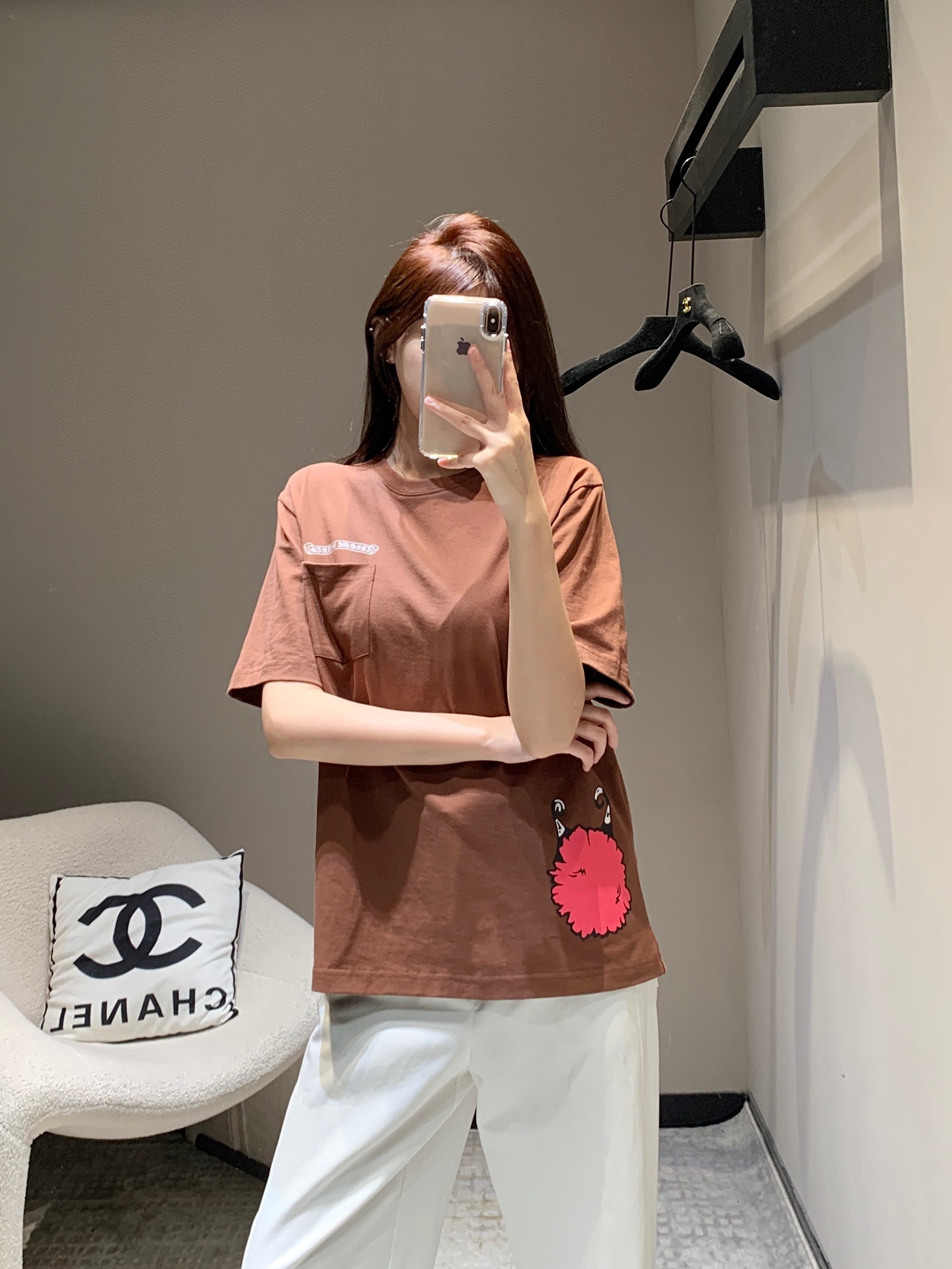 NO:312831,Chrome Hearts ss Spring and Summer new mattyboy limited graffiti round neck short-sleeved T-shirt | Exclusive high-end production!  It uses all-cotton fabric, comfortable and breathable upper body, loose style, slim and versatile upper body, casually matched with jeans and shorts, the upper body is simple and elegant, whether you are going out or commuting to work, it is super stylish~ simple but not without fashion~ skin-friendly pure cotton, soft touch, fashion essential~ S/M/L on sale in stock, chrome hearts, shorts, jeans, T-shirt, tees, t-shirt, alexander wang19860909批 Chrome Hearts ss春夏新款 mattyboy限定涂鸦圆领短袖T恤丨独家高版出品！采用全棉面料,上身舒适透气,宽松版型,上身显瘦百搭,随意搭配牛仔裤短裤,上身简约大气,无论是日常出门还是上班通勤都可以,随意搭配都超有范~简约但不失时尚感~亲肤纯棉 触感柔软 时髦精必备～ 现货发售S/M/L,,chrome hearts,shorts,jeans,T-shirt,tees，t-shirt,alexander wang,Women's clothing