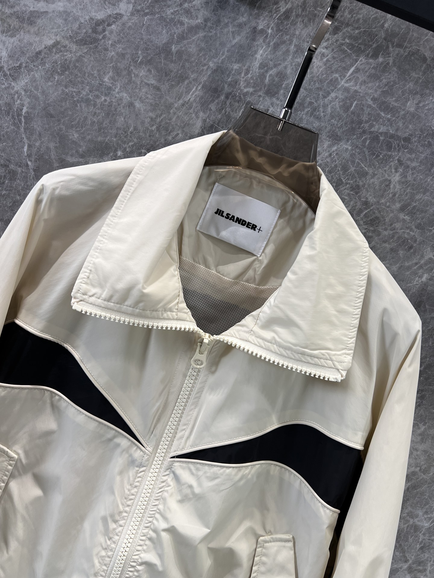 High-Quality Women’s Clothing: Jil Sande 25SS Early Spring Collection Overview - 图片 4