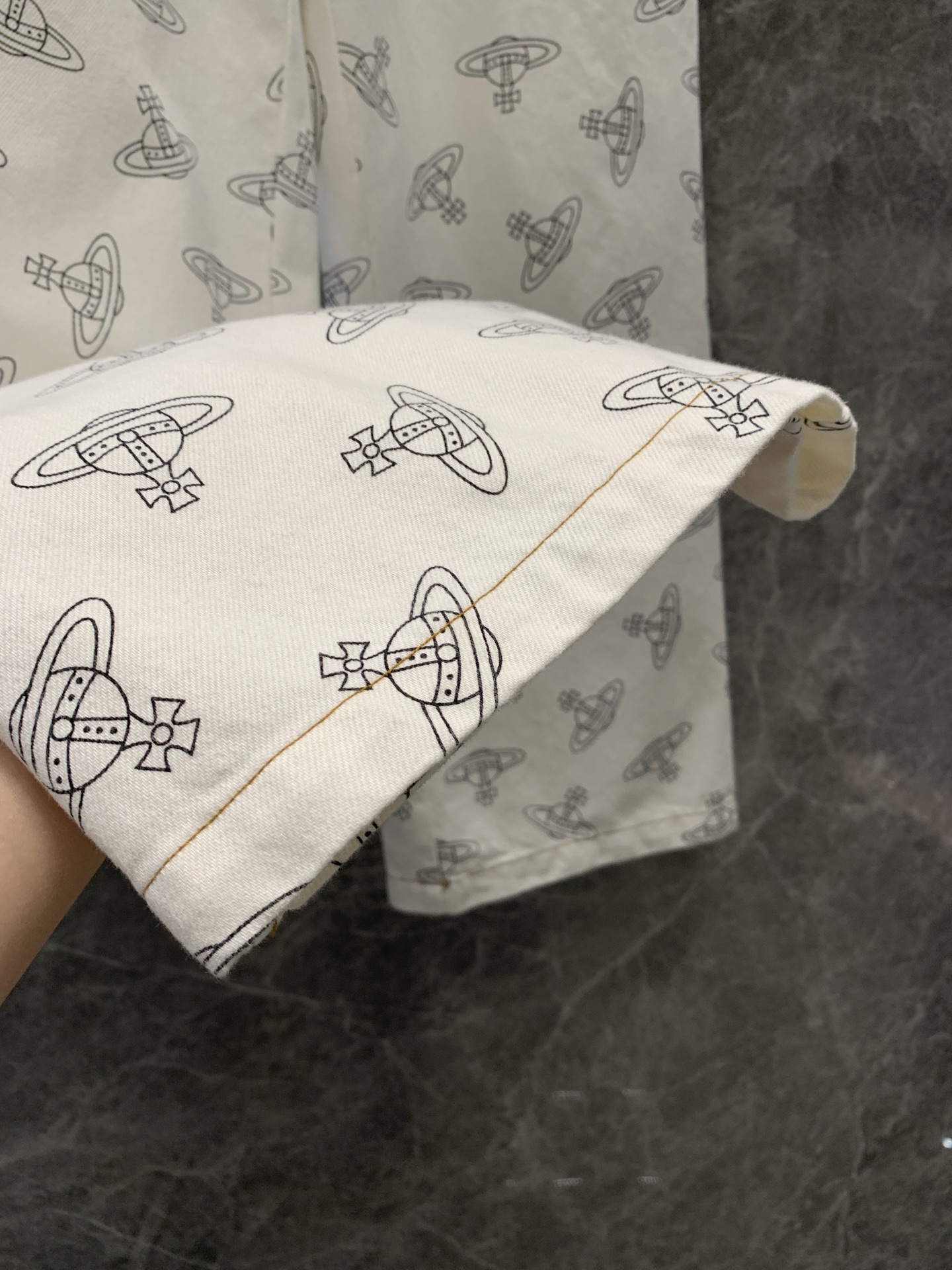 Vivienne Westwood Dress Collection: High-Quality, Stylish, Unique, Fast Delivery Available - 图片 7