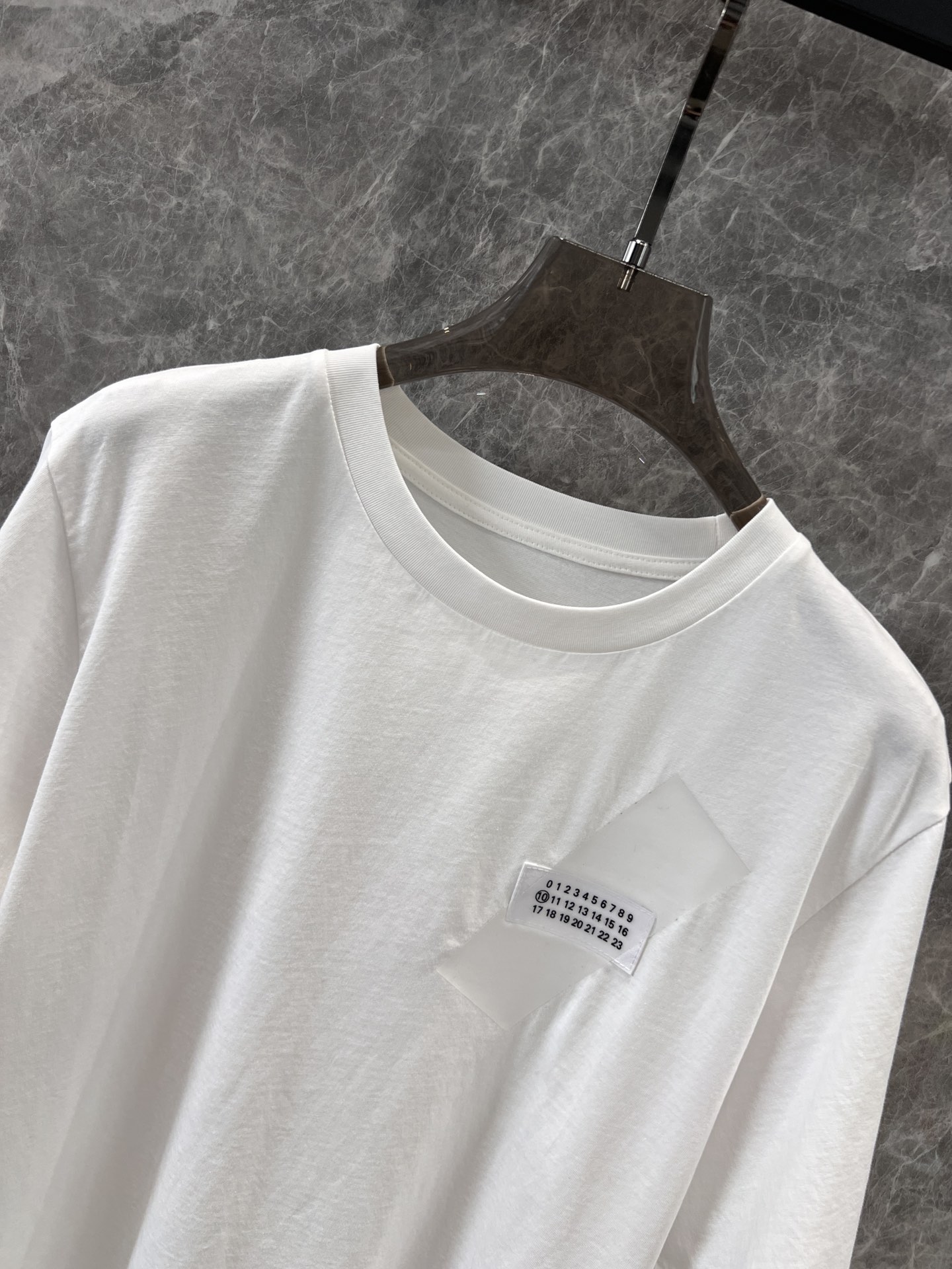 High-Quality Women’s Suit Collection from MMaison Margi*la 25Ss: Exclusive, Classic, and Stylish - 图片 3