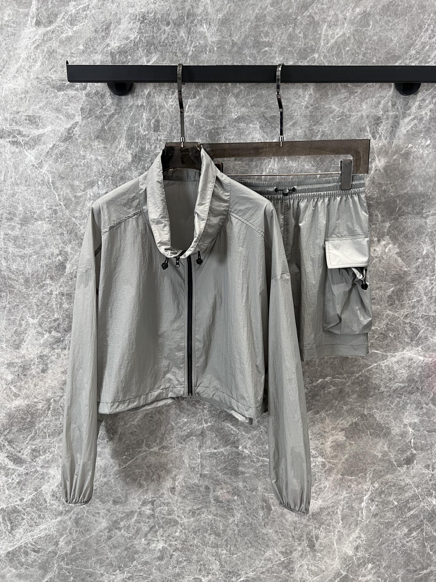High-Quality Women’s Clothes: New MO&C 25Ss Spring Collection with Sporty Sunproof Coats