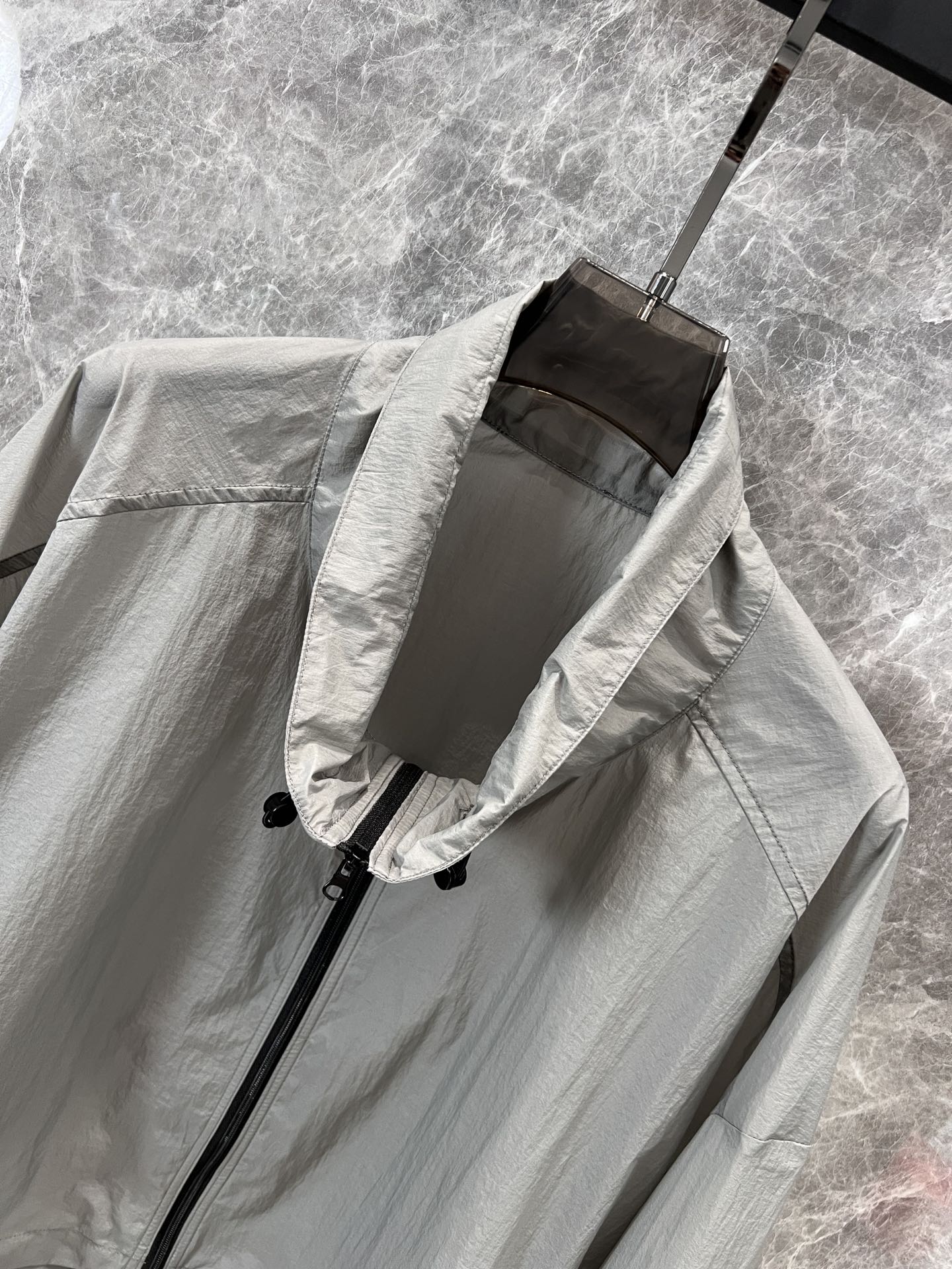 High-Quality Women’s Clothes: New MO&C 25Ss Spring Collection with Sporty Sunproof Coats - 图片 5
