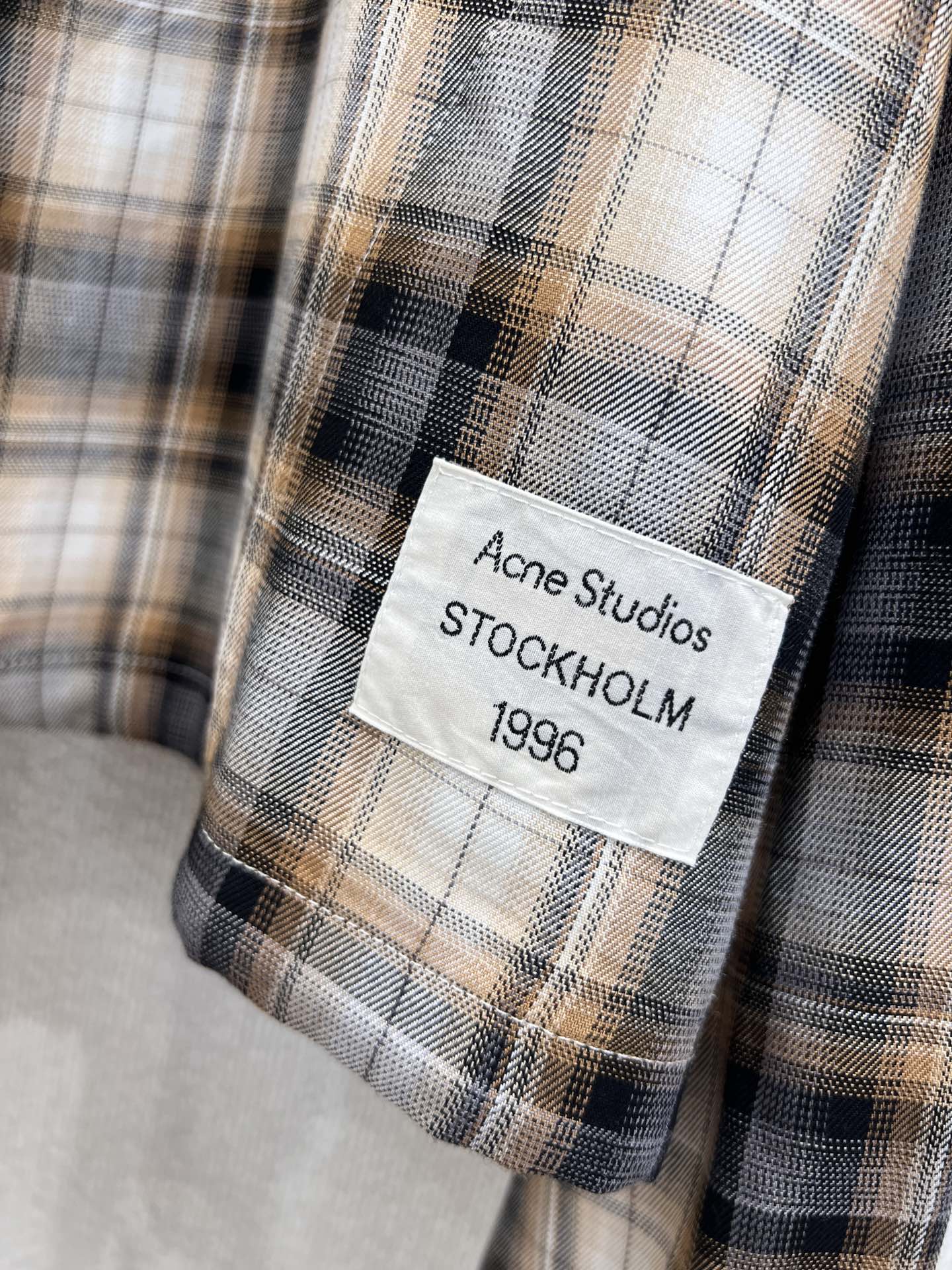 High-Quality Women’s Clothes: New Acne Studio Spring/Summer Collection and Stale Hood-Tie Shirts - 图片 5