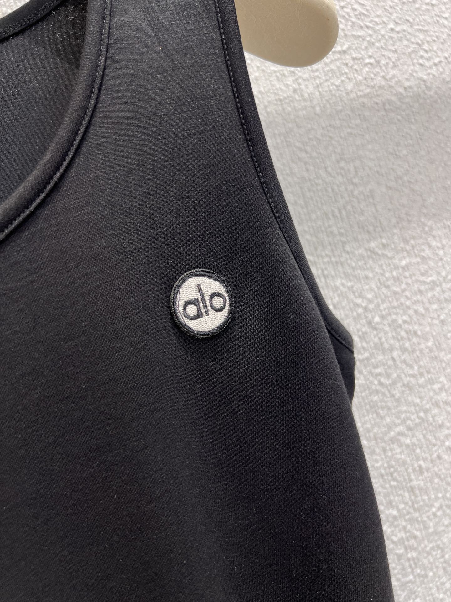 “High-Quality Women’s Dress: Alo* 25Ss Spring/Summer Collection with Unique Design” - 图片 4