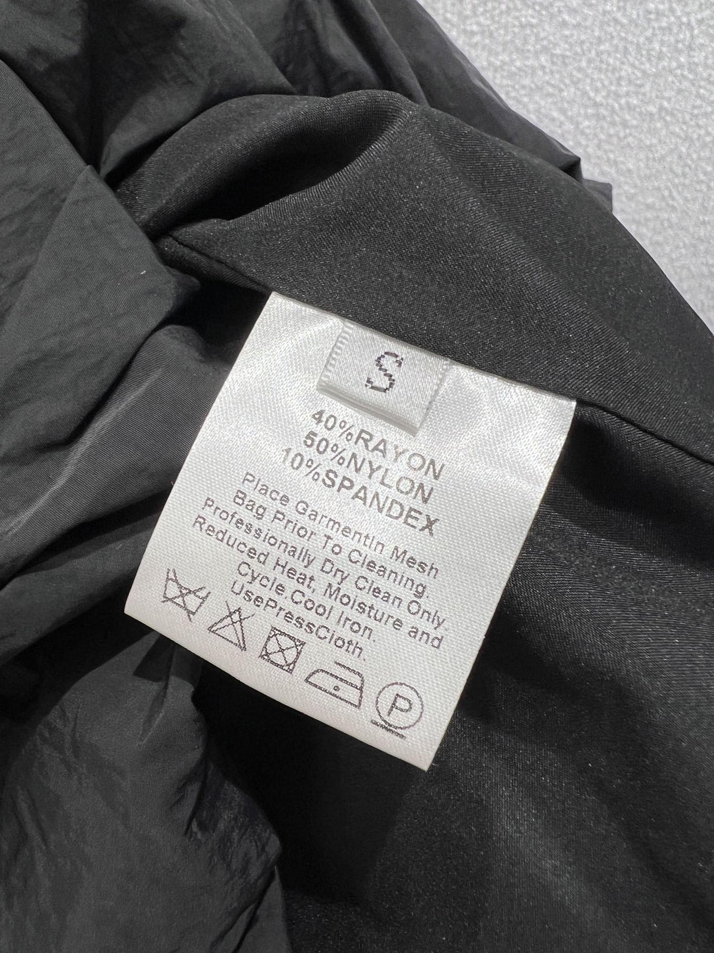 “High-Quality Women’s Dress: Alo* 25Ss Spring/Summer Collection with Unique Design” - 图片 8
