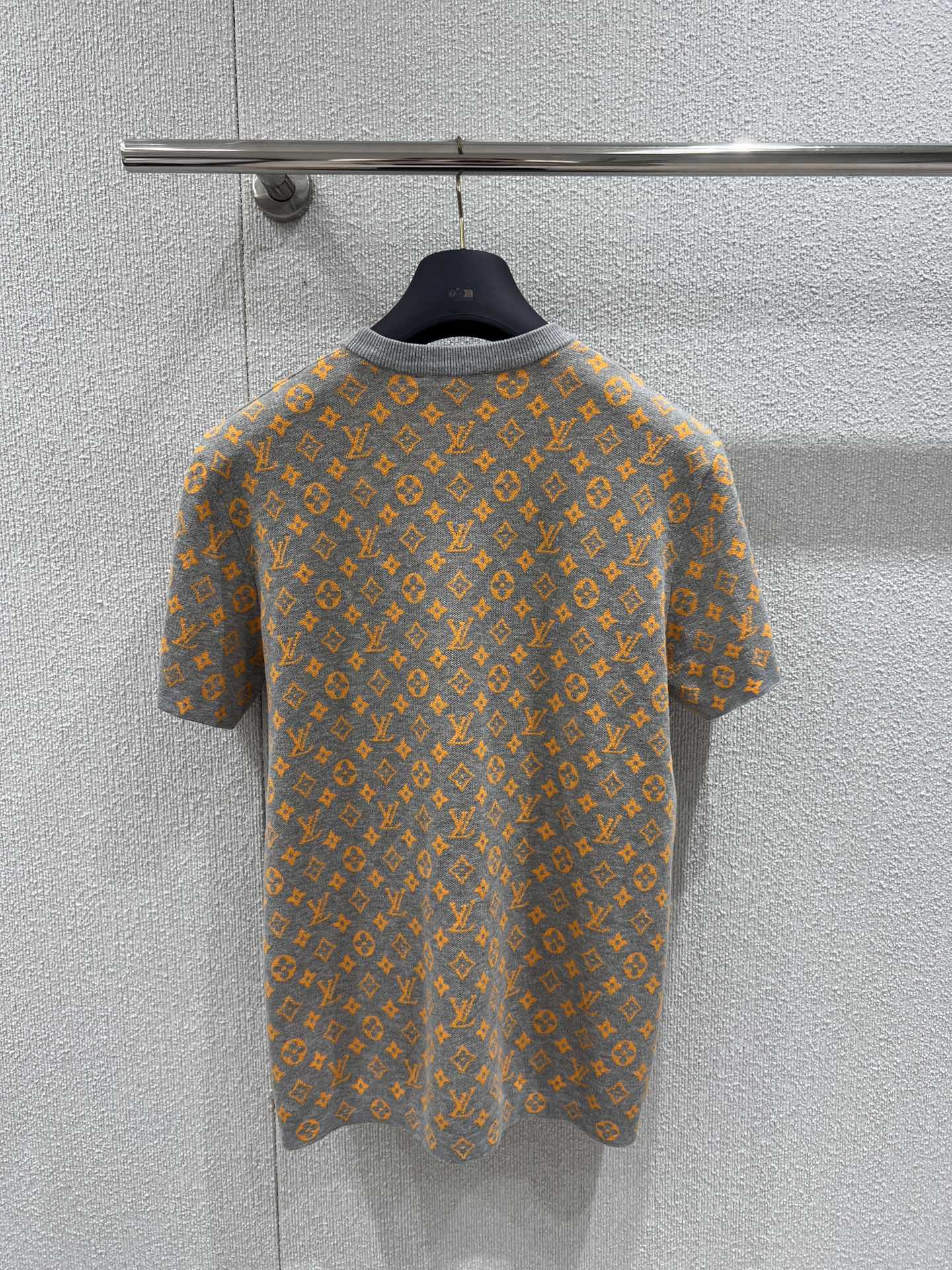 Louis Vuitton Women's Jersey Crew Neck T-Shirt - Monogram Pattern 3 i1749117357 4487 4