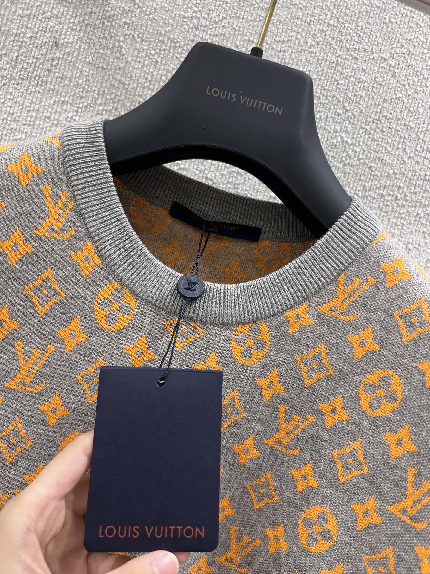 Louis Vuitton Women's Jersey Crew Neck T-Shirt - Monogram Pattern 9 i1749117357 9947 8