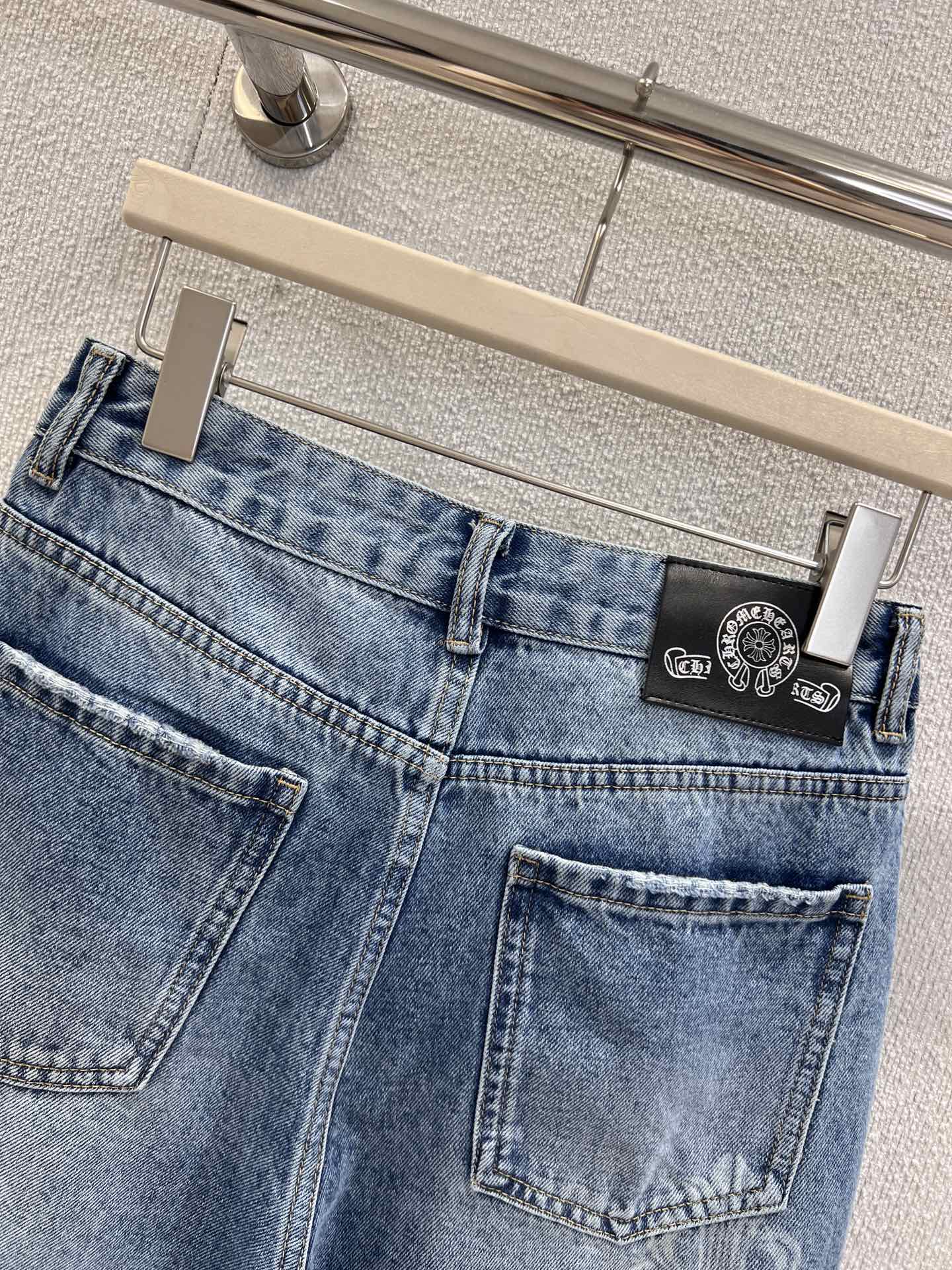 Chrome Hearts Women’s Dress: High-Quality, Exclusive Spring/Summer Collection with Cross-Cut Design - 图片 4