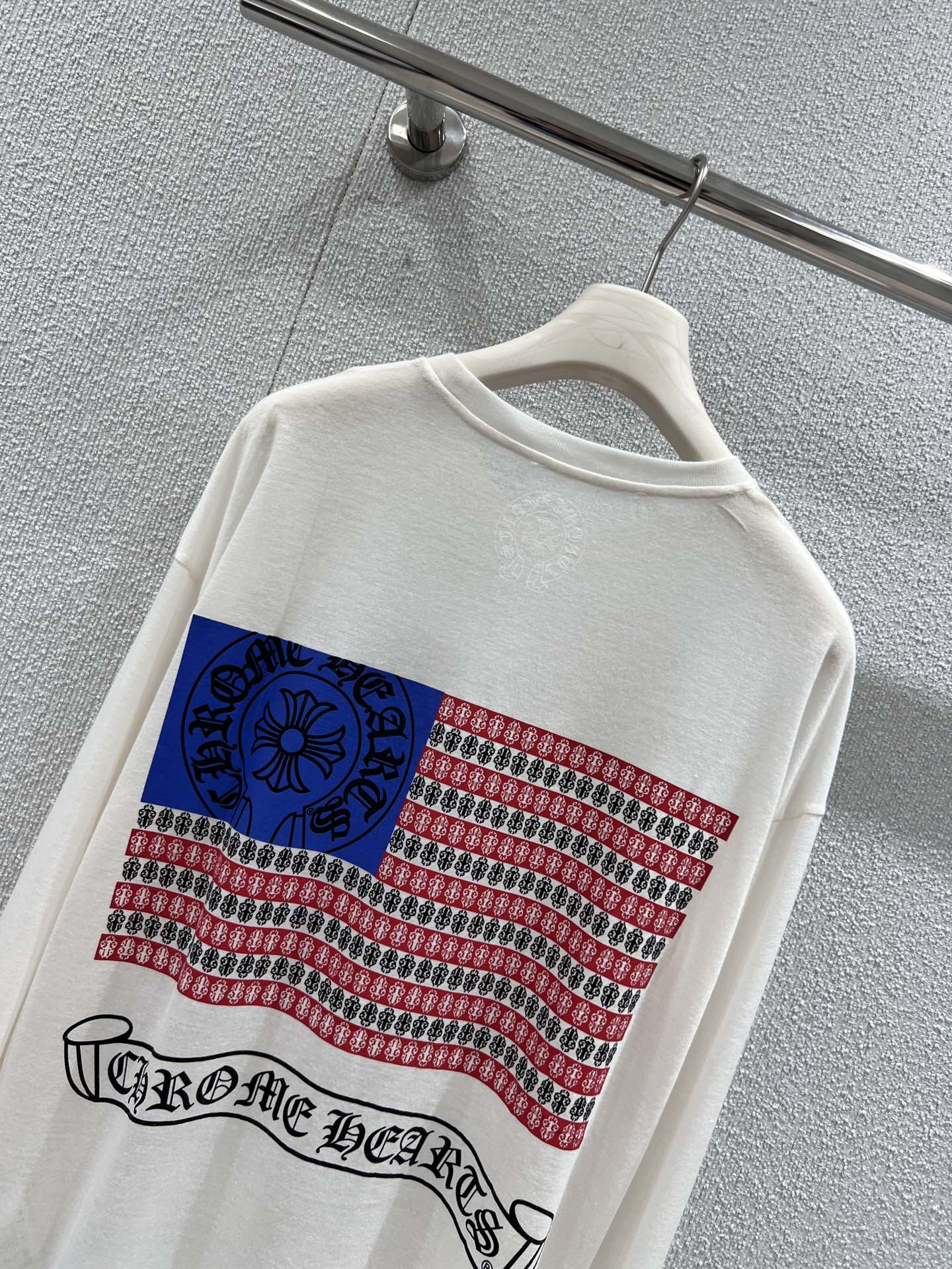 “Female Packaging Exchange Support: American-Styled T-Shirts and Classic Prints” - 图片 4