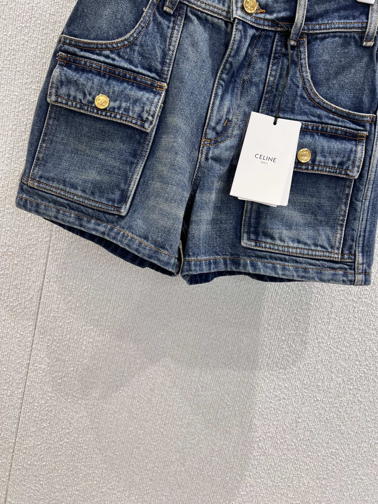High-Quality Handbag Jeans: Celin 25Fw Autumn Collection, Exclusive Design, Double-Buttoned Penthouse Pants - 图片 6
