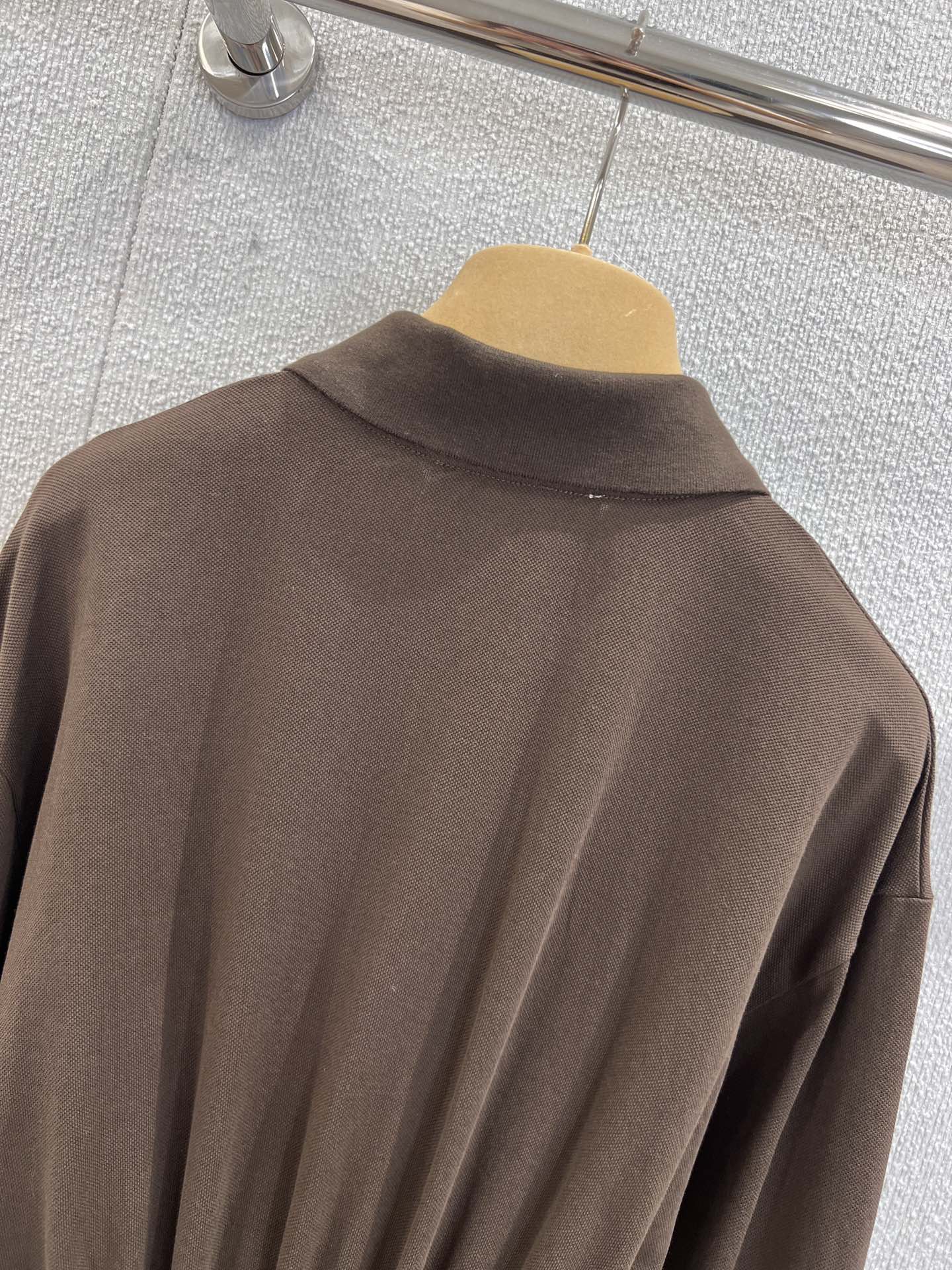 New Spring/Summer Female Package: High-Quality Alphabetical Long-Sleeved Clothes with Custom Fabric - 图片 4