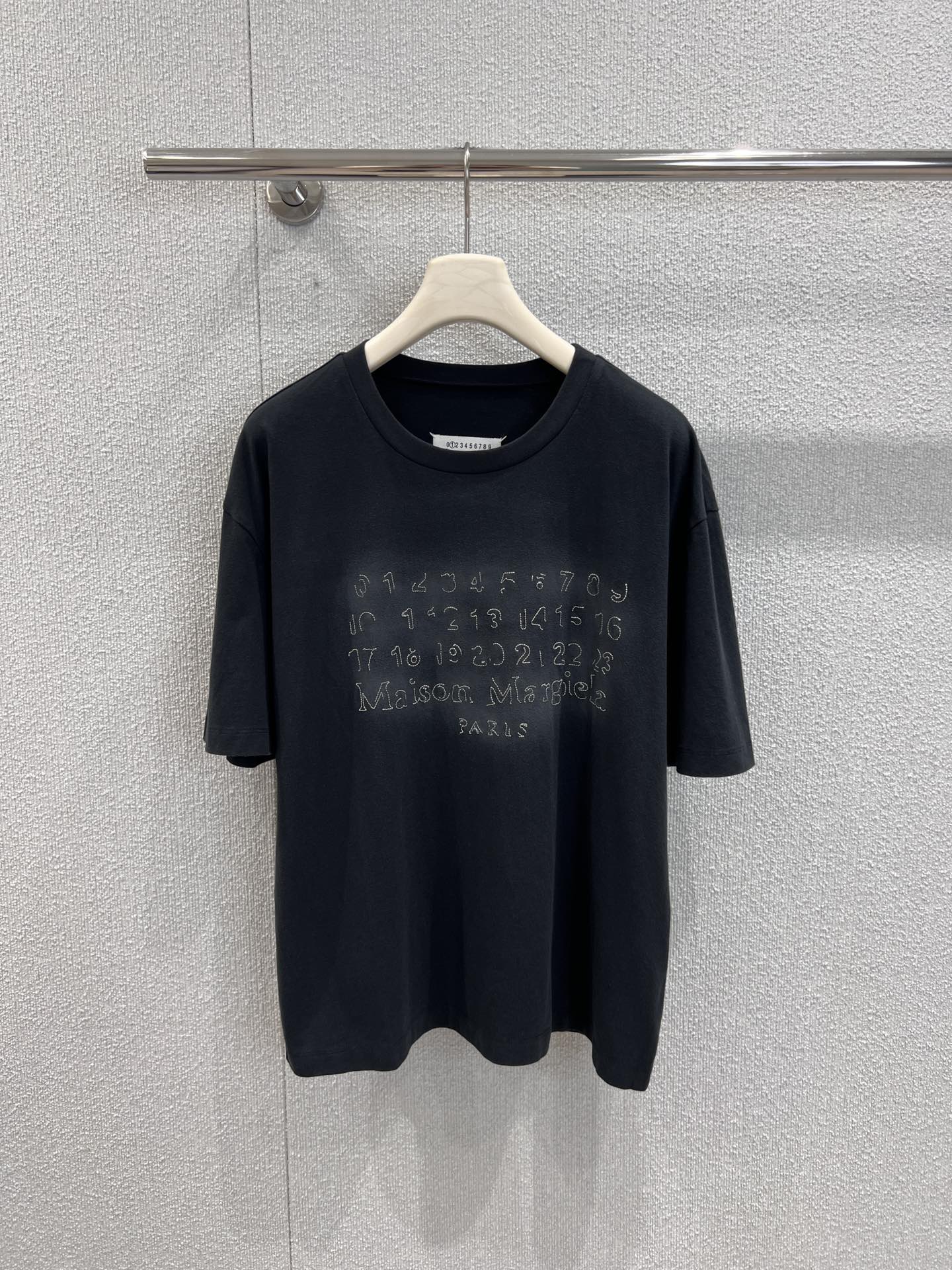 High-end MM6 Spring/Summer T-Shirts with Durable Design and Exclusive Logo