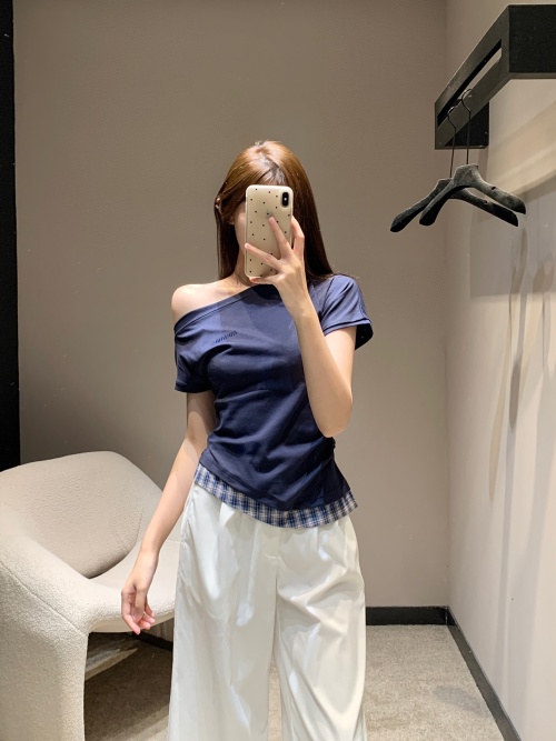 Miu Miu Women's Embroidered Plaid Patchwork One-Shoulder Short Sleeve T-Shirt 1 Miu Miu Women's Embroidered Plaid Patchwork One-Shoulder Short Sleeve T-Shirt
