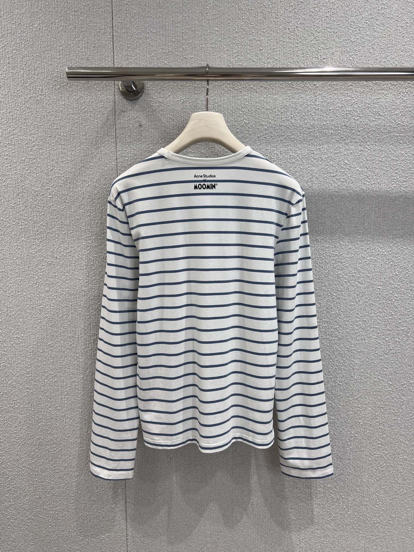 Acne Studios x Moomin 25FW Collaboration: Embroidered T-shirt for Women – High Quality Summer Style. - 图片 2