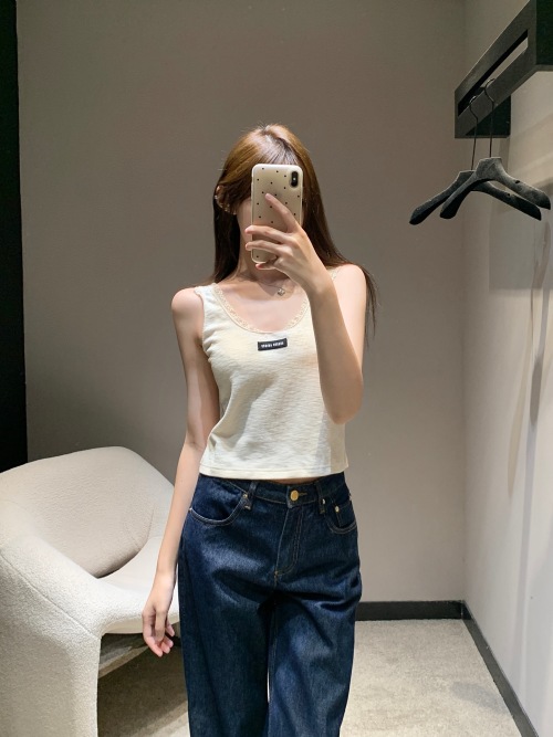 Mium Lace Trim Tank Top, High-Quality Ribbed Cotton, Slim Fit, Everyday Essential 1 Mium Lace Trim Tank Top, High-Quality Ribbed Cotton, Slim Fit, Everyday Essential