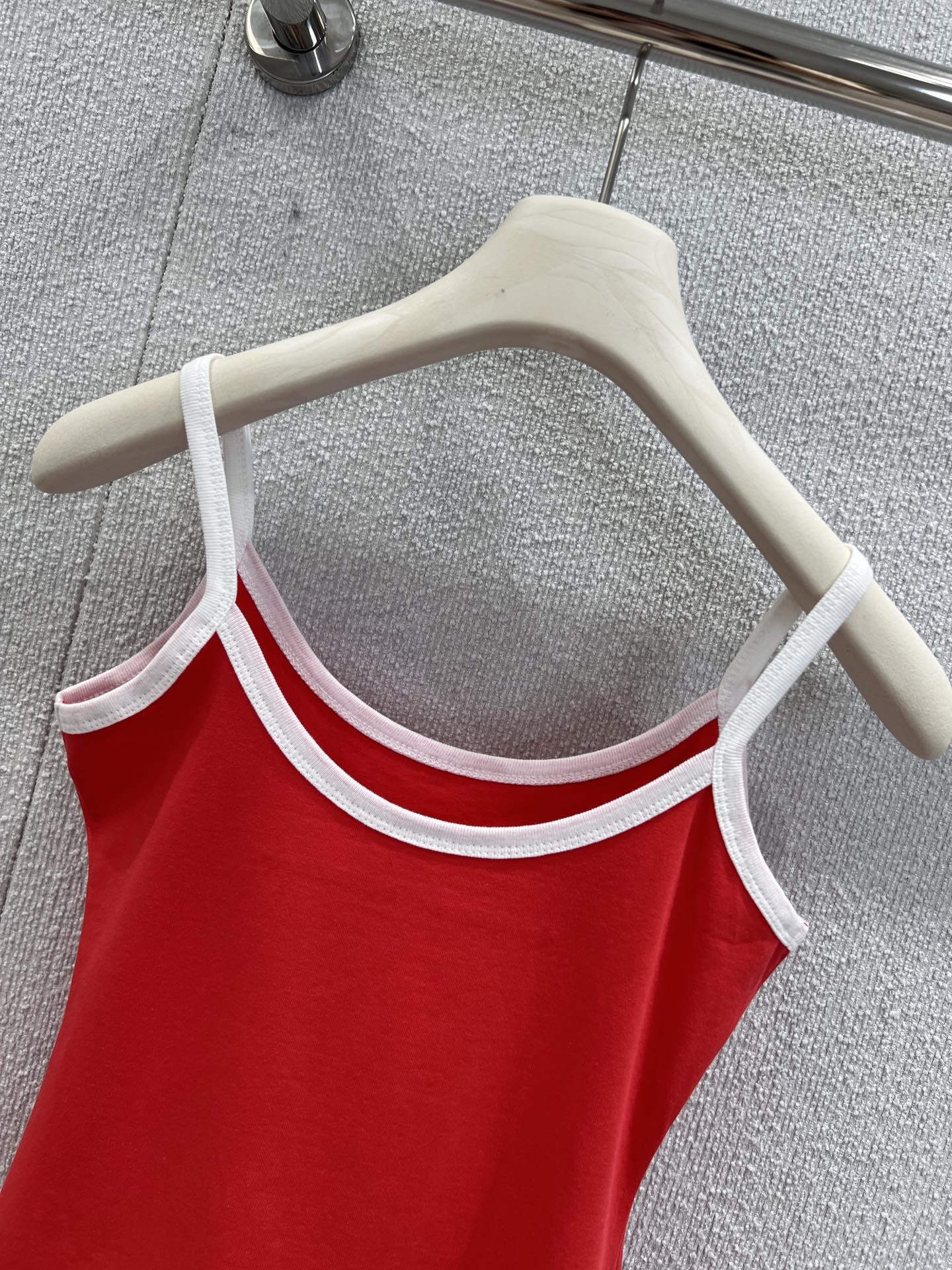 “Chrome Hearts 25S Springs and Summers Collection: Red Cotton Package in S/M/L” - 图片 4