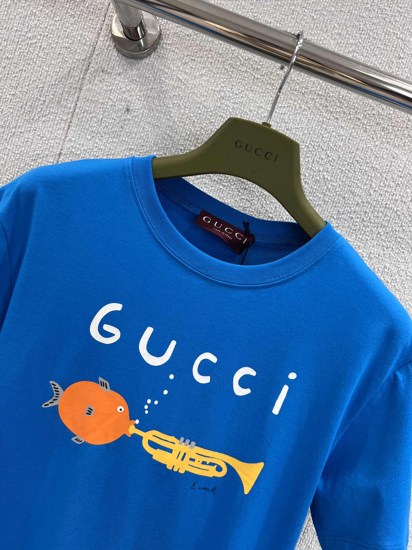 Gucci 25S Spring/Summer New High-Quality Female Package with Dimpled Circle Collar - 图片 3