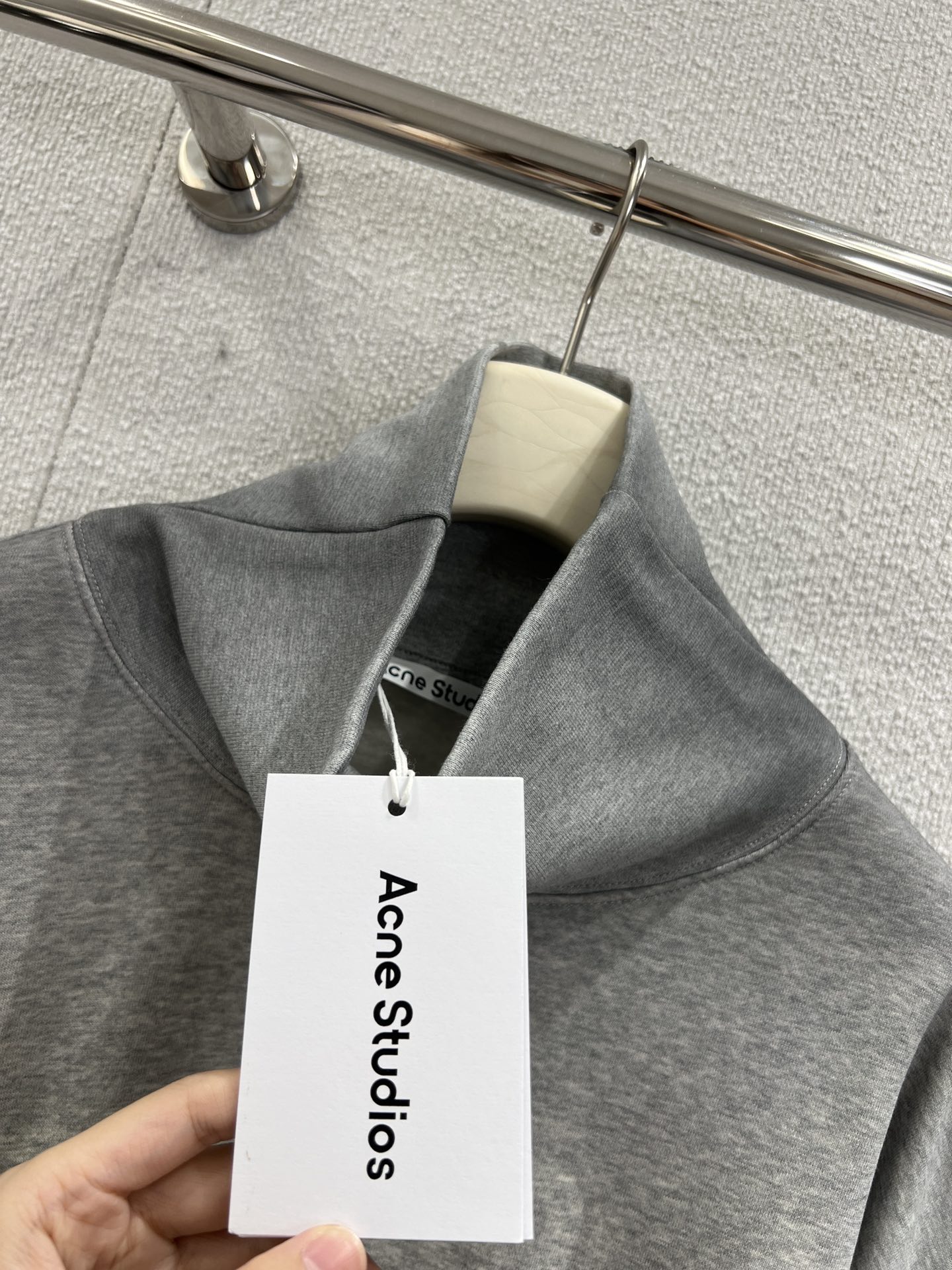 “Acne Studios 25FW New Morning and Fall Collection: Stylish and Comfortable Women’s Clothing Line” - 图片 7