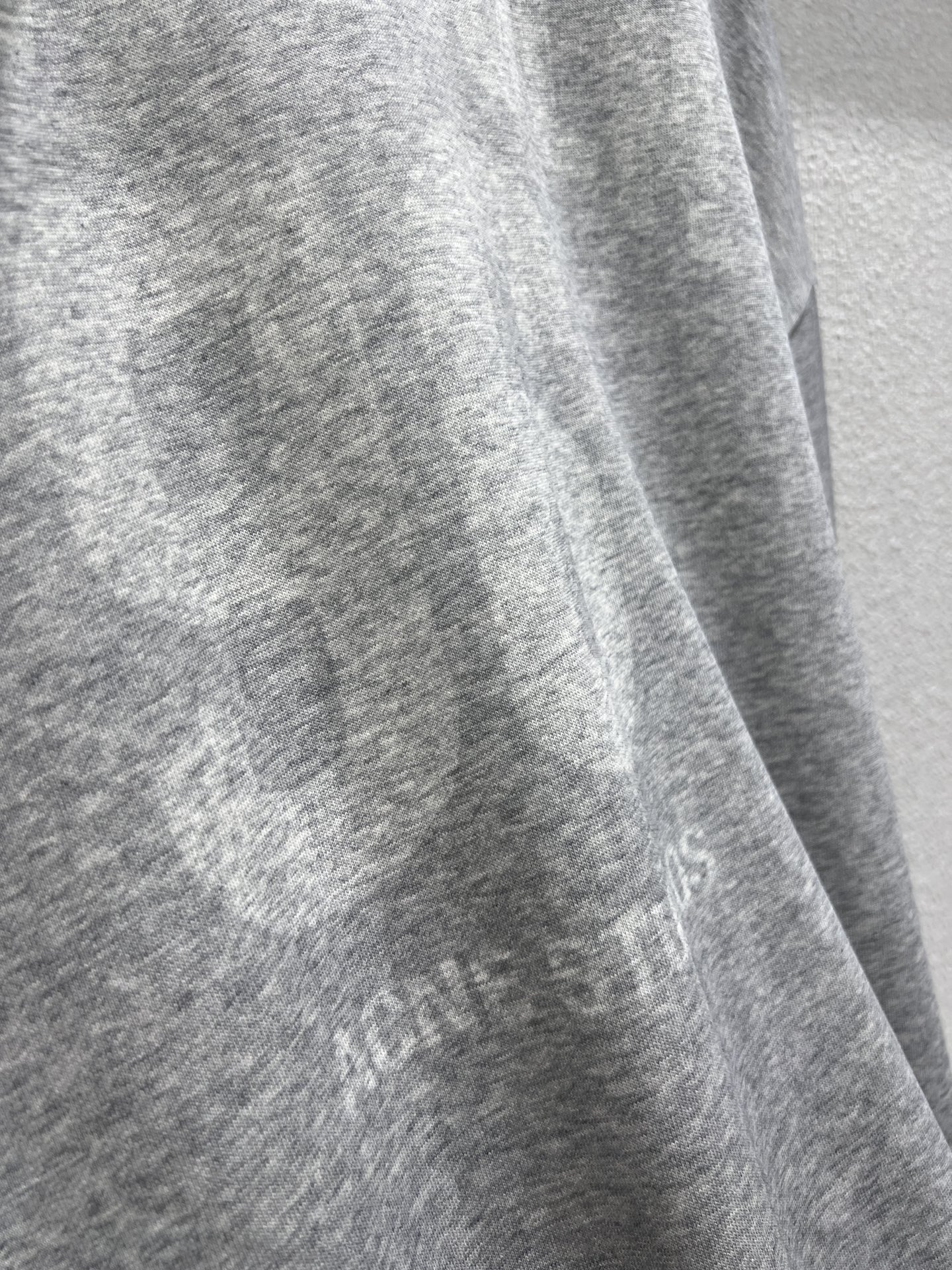 “Acne Studios 25FW New Morning and Fall Collection: Stylish and Comfortable Women’s Clothing Line” - 图片 5