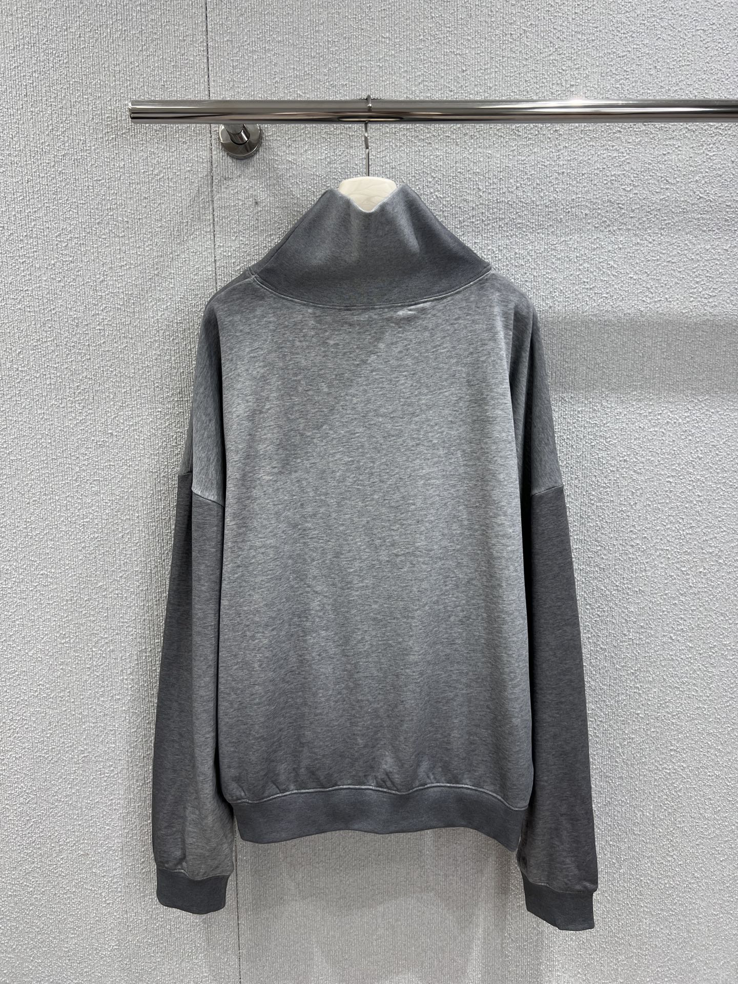 “Acne Studios 25FW New Morning and Fall Collection: Stylish and Comfortable Women’s Clothing Line” - 图片 2