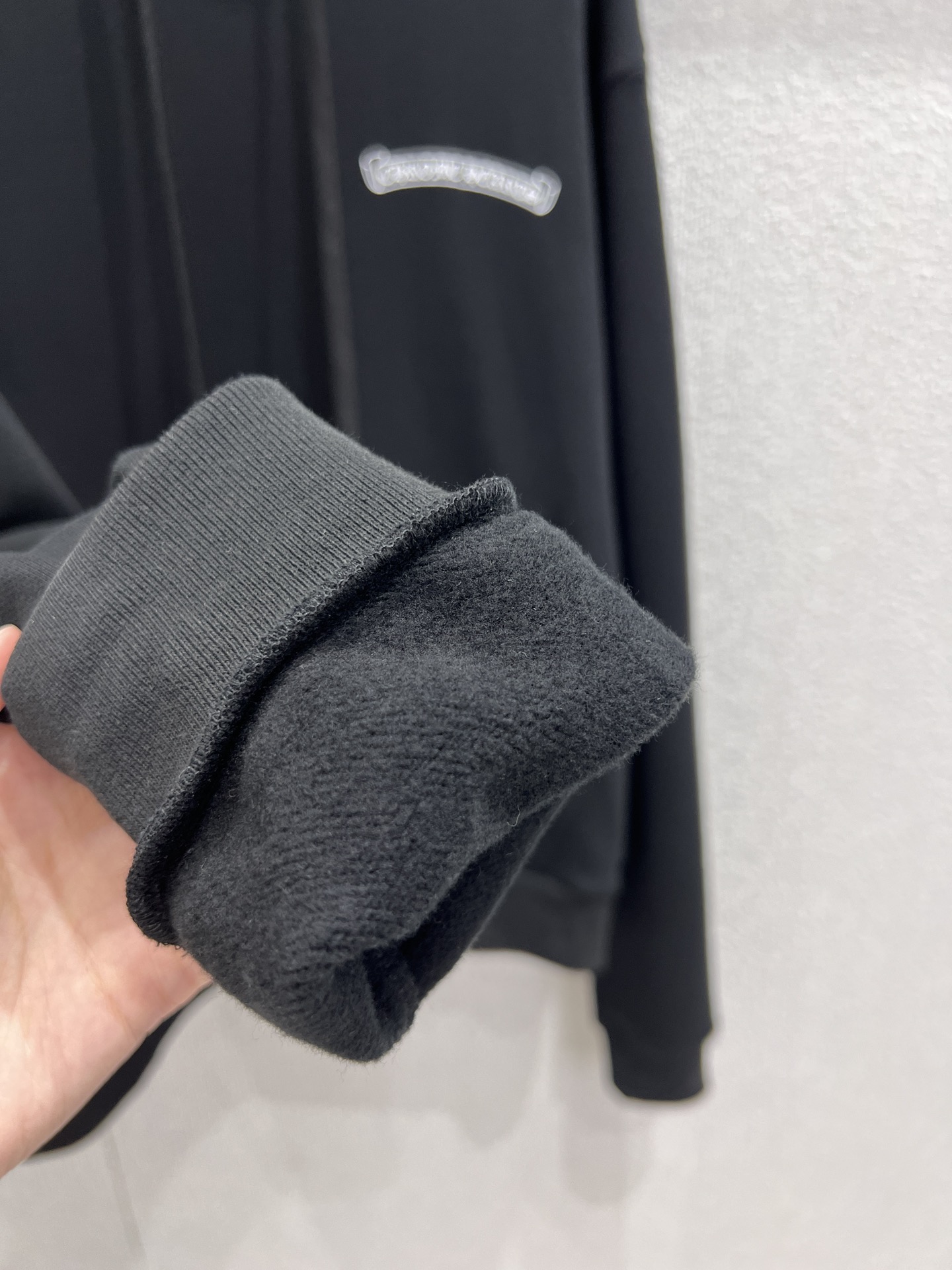 “Chorme Heart 25 FW New Morning Autumn Cotton Fabric Logo Stamp Plating Process Apparel” - 图片 7