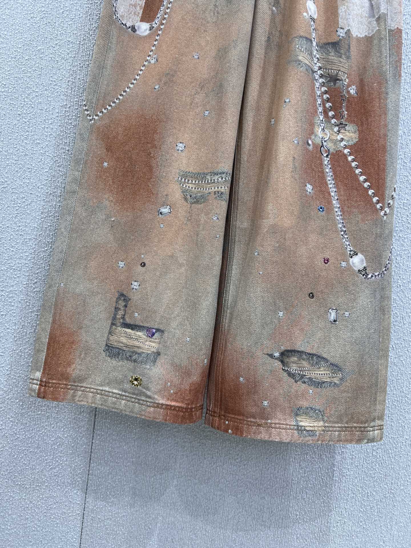 “Acne Studios 25FW Women’s Fashion: 3D Prints, Loose Legs, Front Buttons, Gender-Neutral Style” - 图片 6