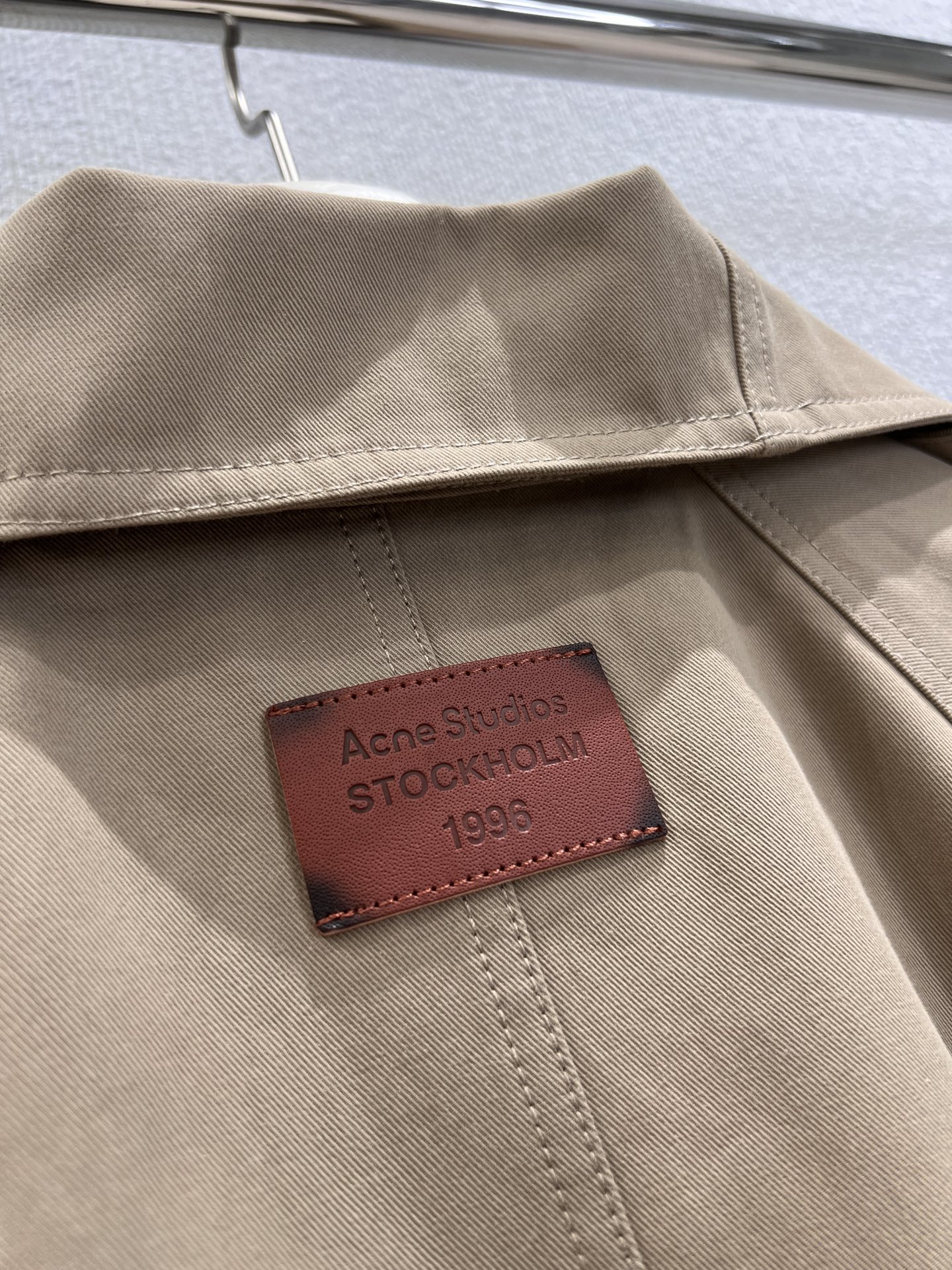 “Acne Studios 25FW Women’s Khaki Jacket with Wool Lining – New Fall Fashion” - 图片 6