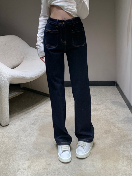 Chanel 25Fw High-Waisted Straight-Leg Embroidered Denim Pants 1 Chanel 25Fw High-Waisted Straight-Leg Embroidered Denim Pants