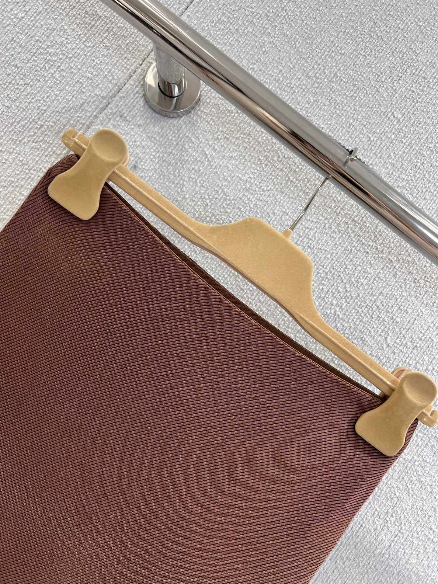 Miu Miu Caramel Brown Knit Midi Skirt - Elegant Early Autumn Style 5 i1758342962 7249 2
