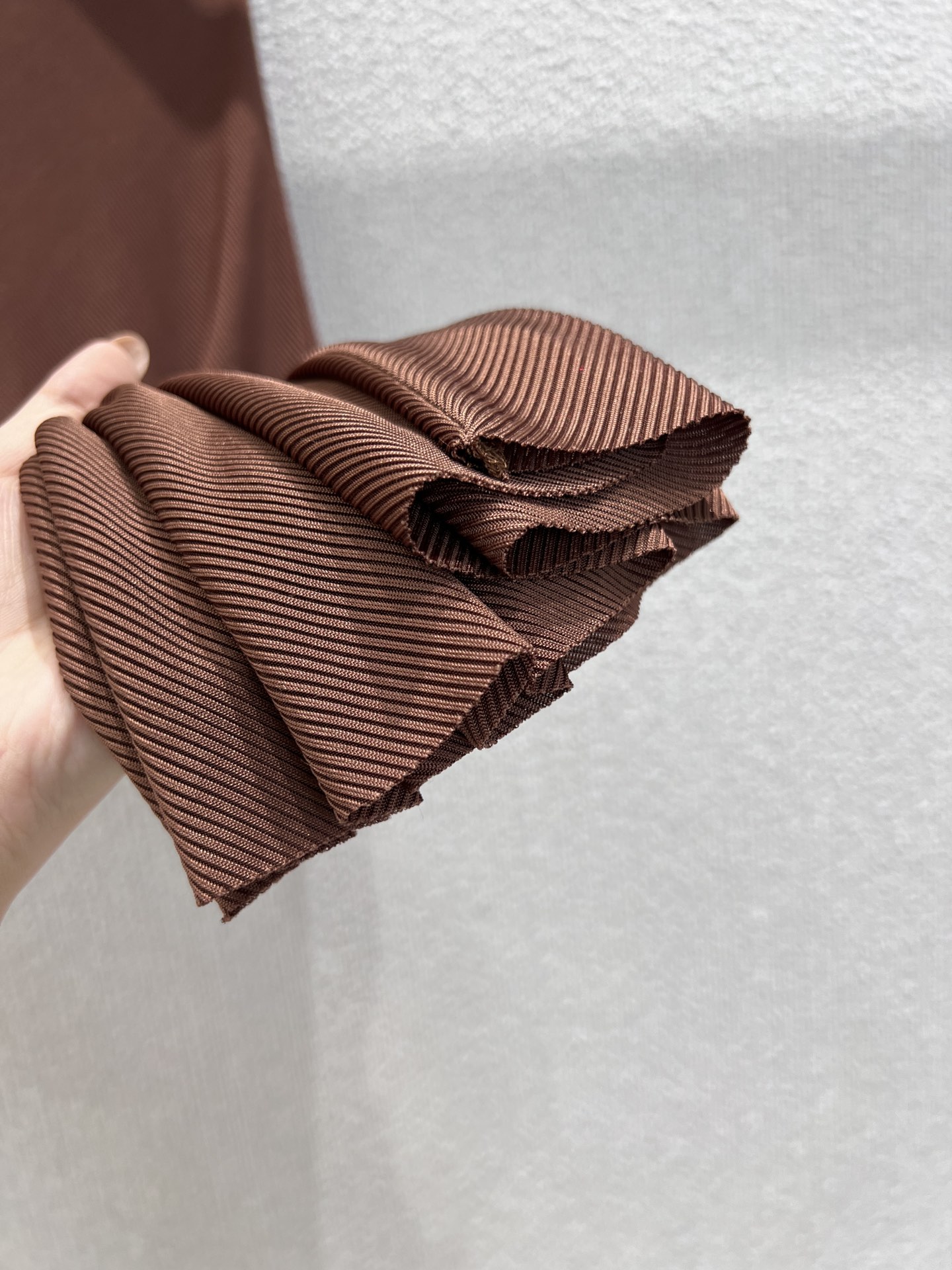 Miu Miu Caramel Brown Knit Midi Skirt - Elegant Early Autumn Style 9 i1758342962 9092 5