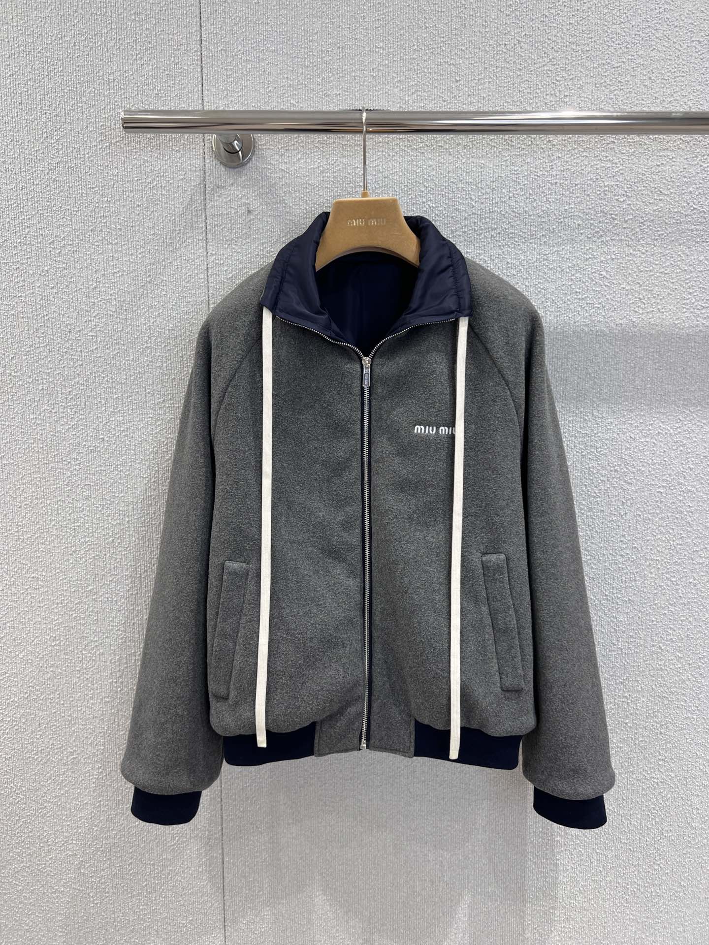 Miu Miu Reversible Embroidered Jacket: Versatile & Stylish Outerwear 7 i1761364714 162 8