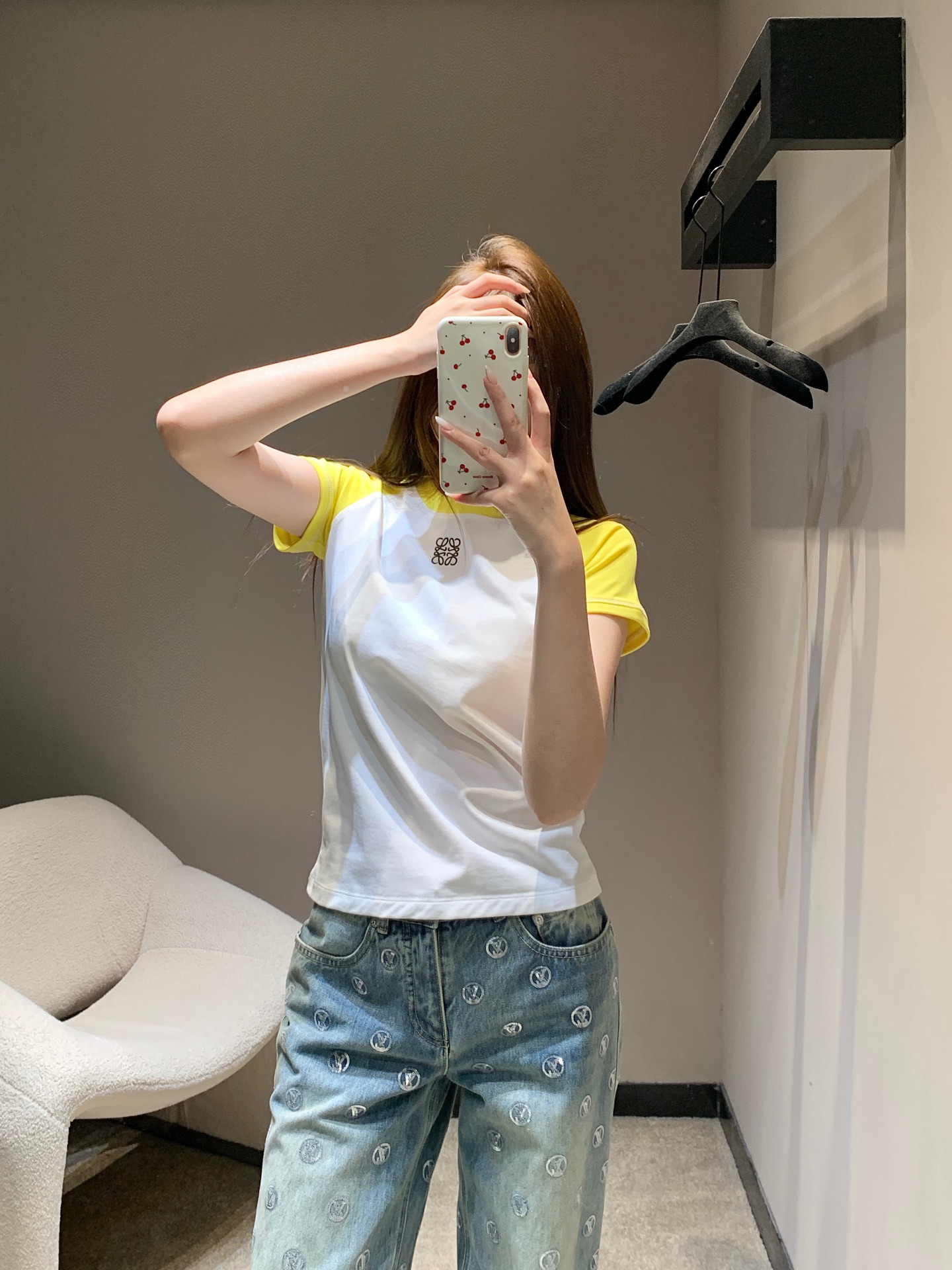 로에베 컬러 블록 자수 반팔 티셔츠 26 SS 상세 이미지 9