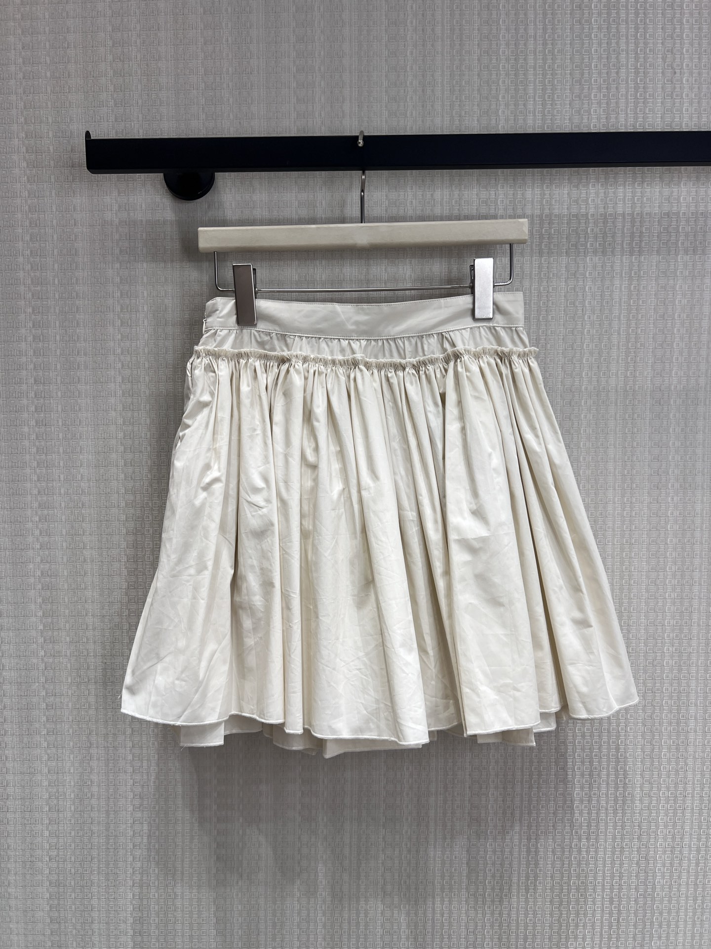 Women's Clothes Style White Clothing Lookbook Reference image 2