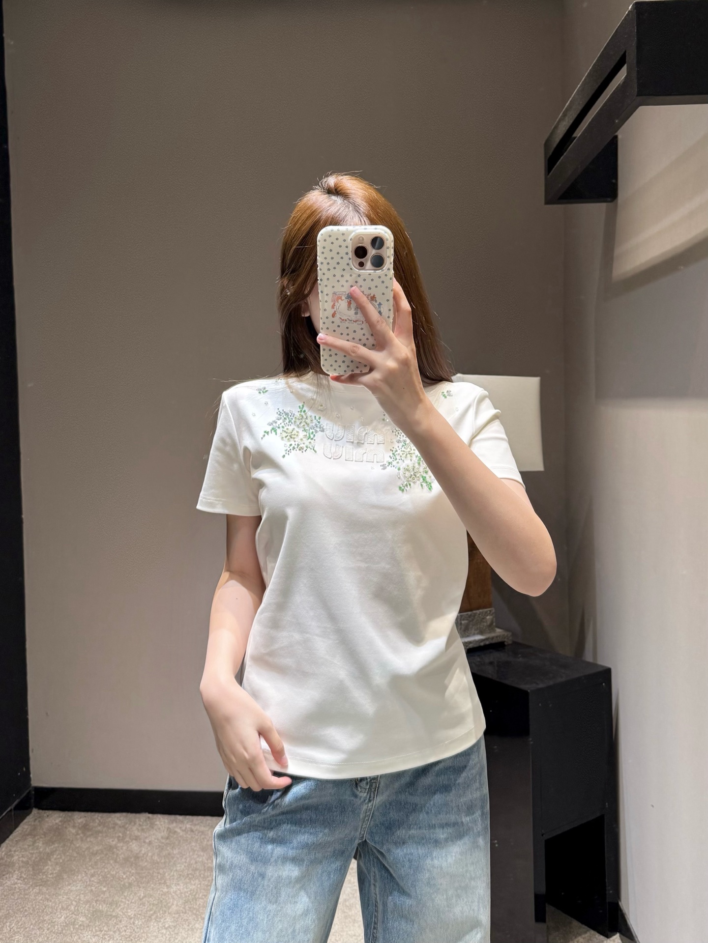 미우미우 여성 반팔 70016