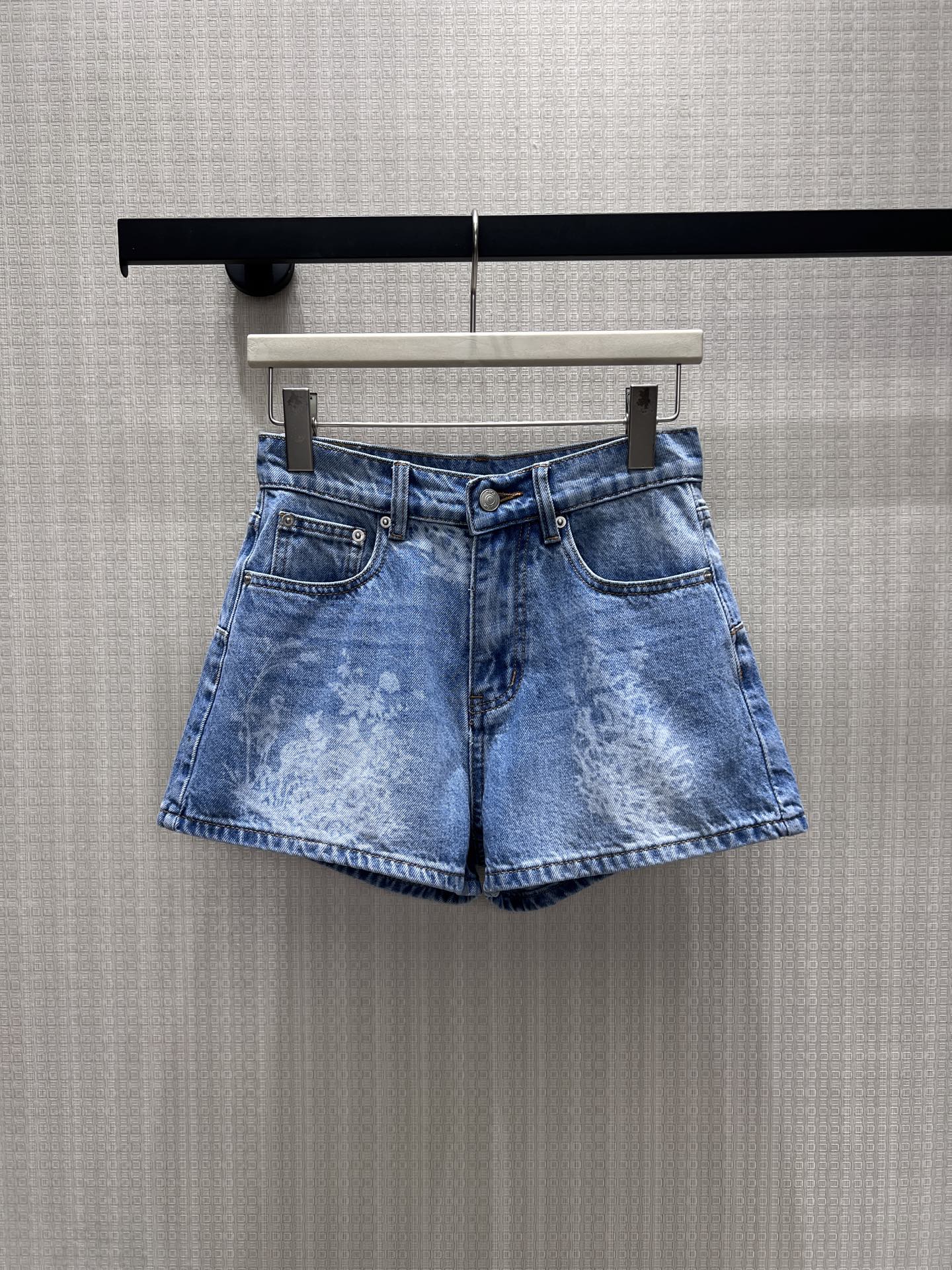 🆕 26 A smL Pantaloncini