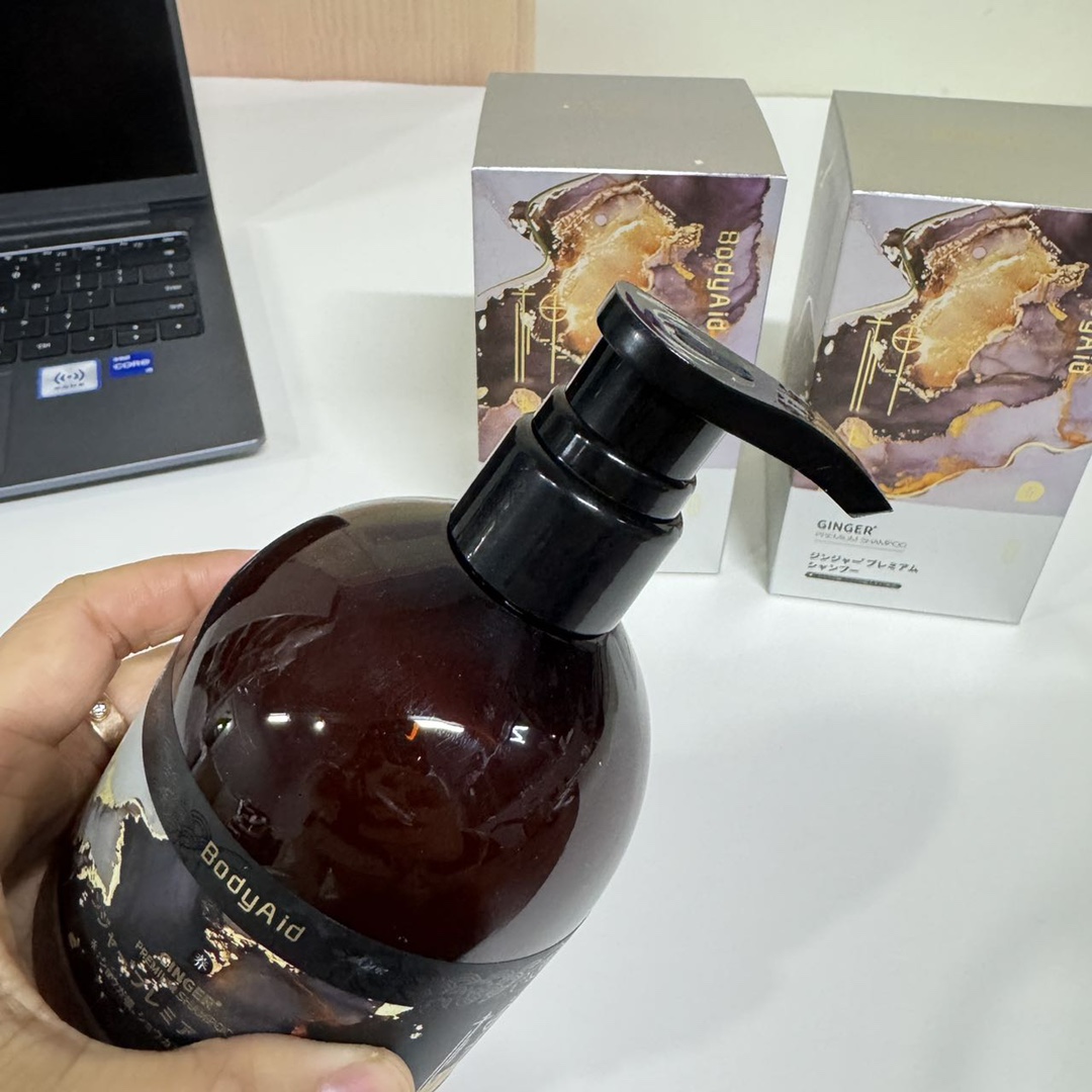 Shampoo formulated for the whole family. - Comprehensive 6