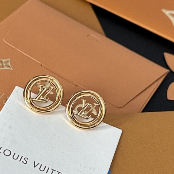 Louis Vuitton New
 Jewelry Earring Yellow CNC Process Brass Summer Collection Vintage