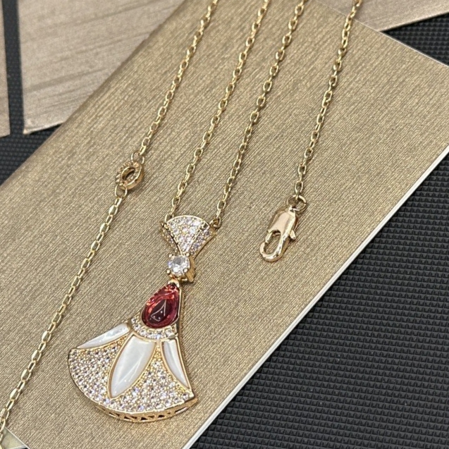 Bvlgari Jewelry Necklaces & Pendants Red White