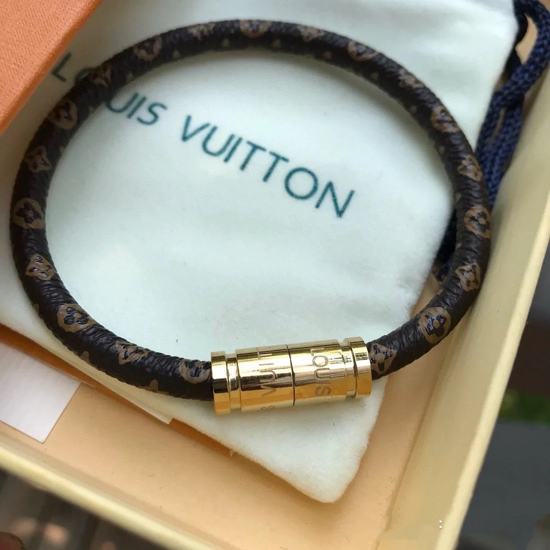 Louis Vuitton Jewelry Bracelet Monogram Canvas Fashion
