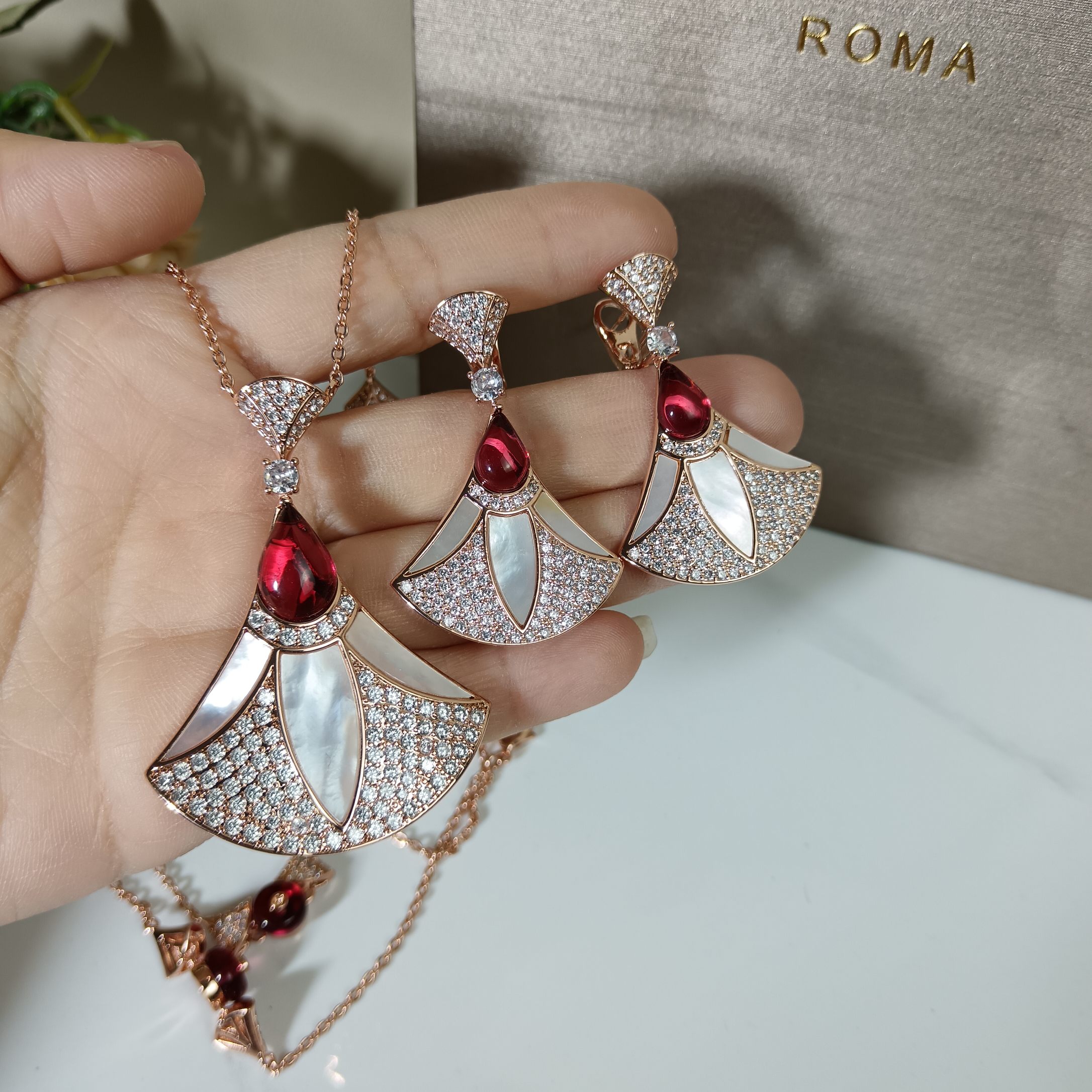 Bvlgari Haute Joaillerie Fine Jewelry Earrings Necklace Ring Ref 4
