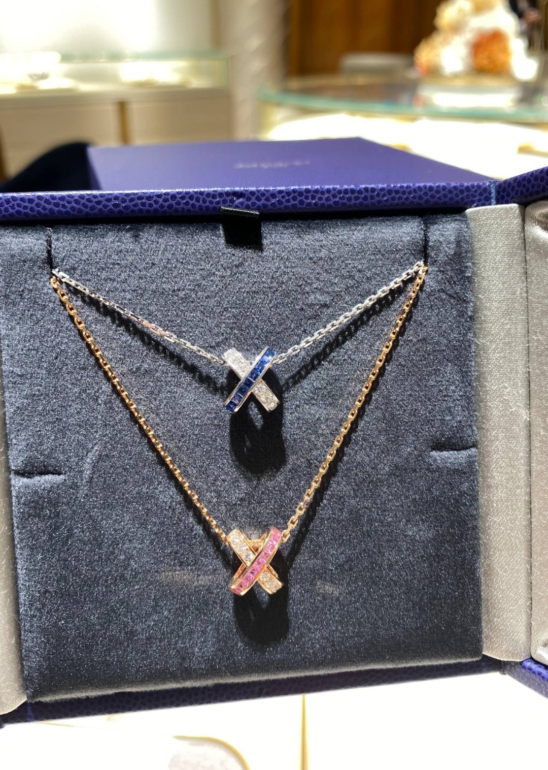 ¥450 Liens Series: Symbol of Love and Connection in Gold Mass Jewelry