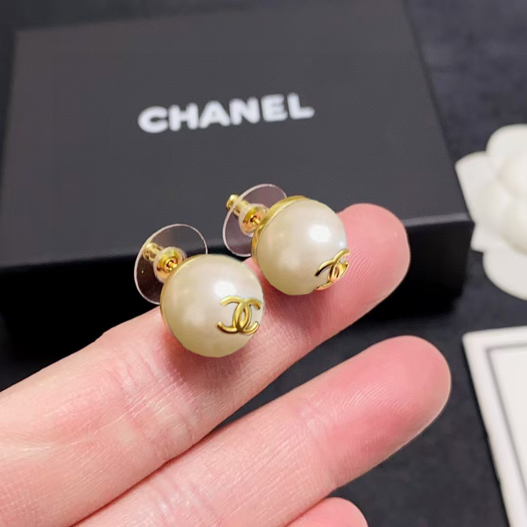 Chanel Haute Couture Haute Couture Fine Jewelry Necklace Bracelet Ring 4