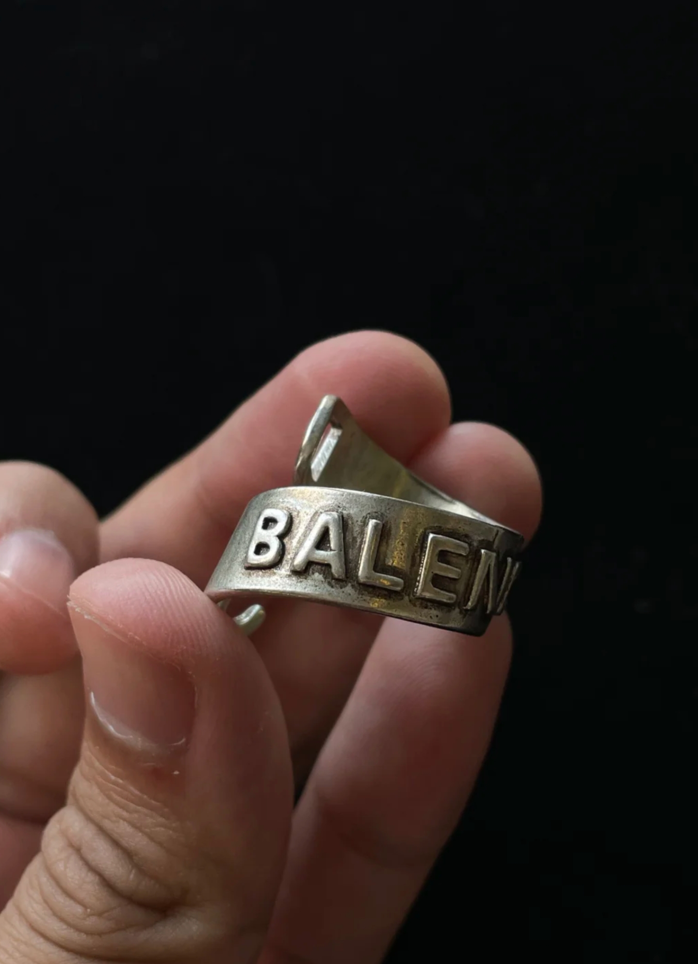 Stylish Multi-Element Design Ring: Classic, Elegant, Noble, and Cold - 图片 7