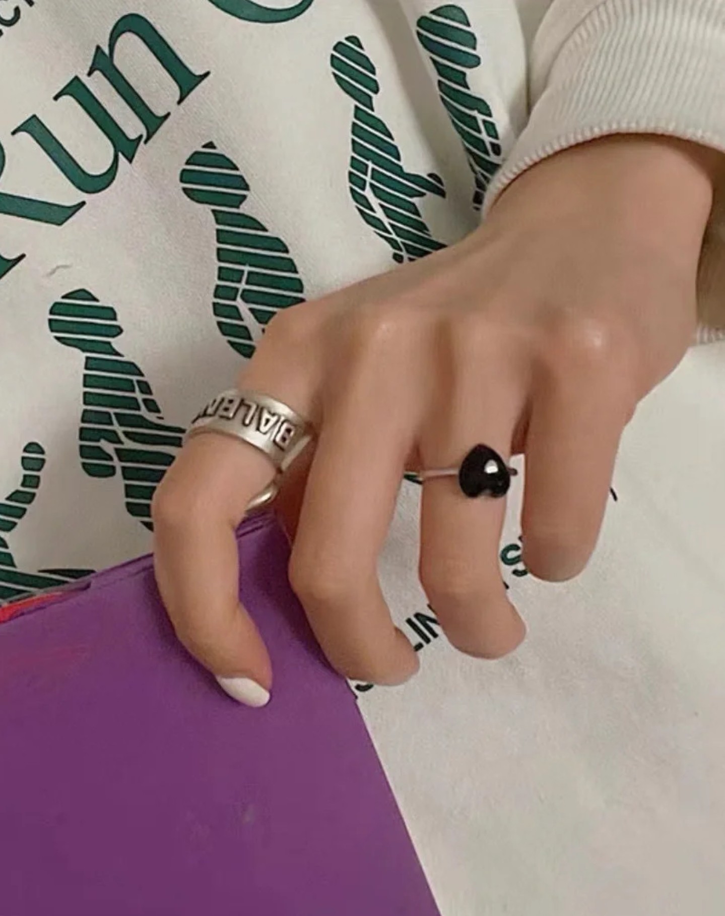 Stylish Multi-Element Design Ring: Classic, Elegant, Noble, and Cold - 图片 8