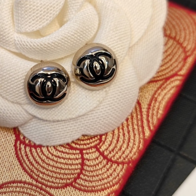 Серьги чёрный буквы винтаж CHANEL24C