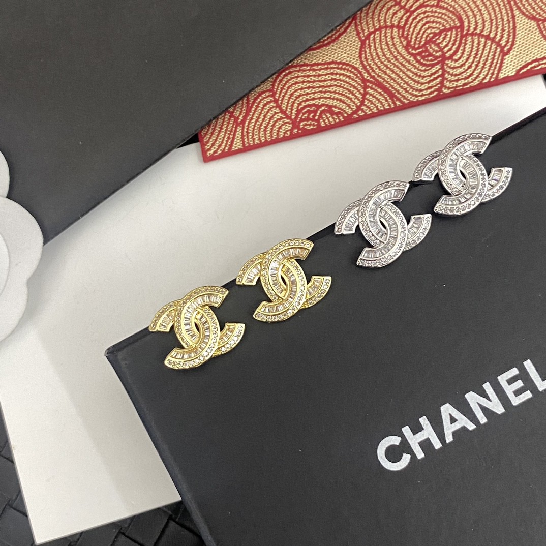 Chanel Haute Joaillerie Fine Jewelry Earrings Necklace Ring Ref 4