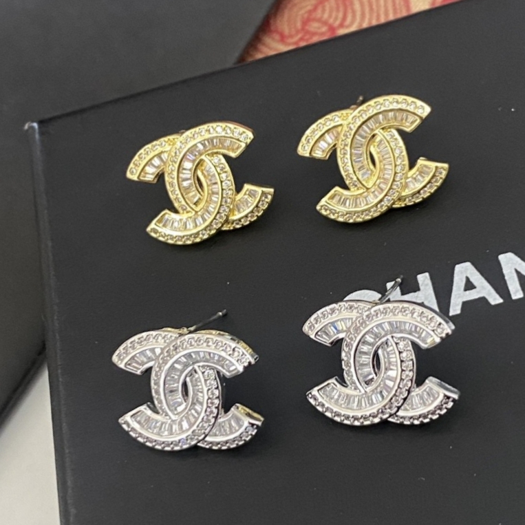 Chanel Haute Joaillerie Fine Jewelry Earrings Necklace Ring Ref 9